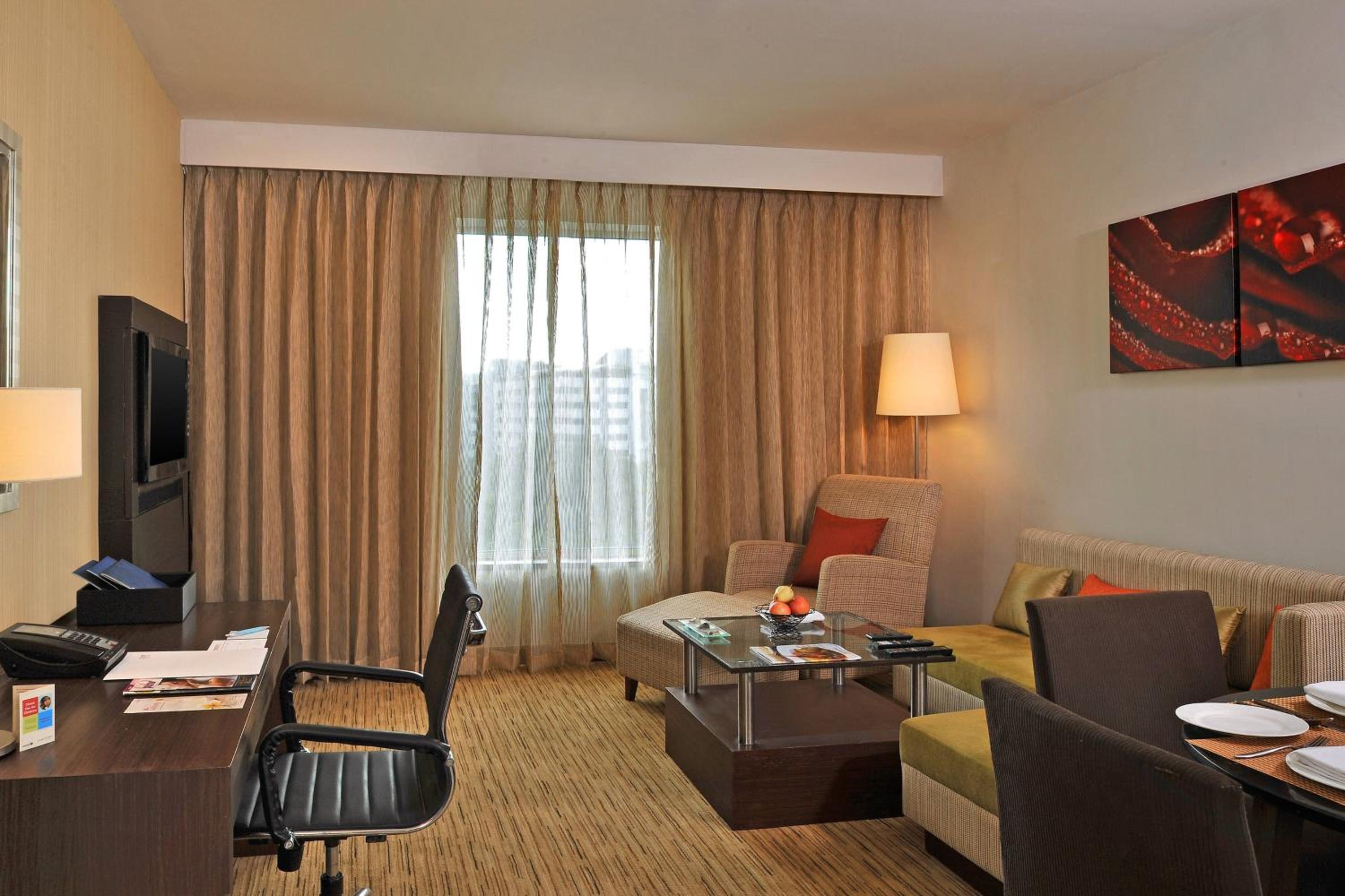Executive Suite with Pool view with 30% discount on Food & Soft Beverages and Complimentary Lounge Access with 2 IMFL drinks & snack buffet during 1800 to 2000 hrs photo