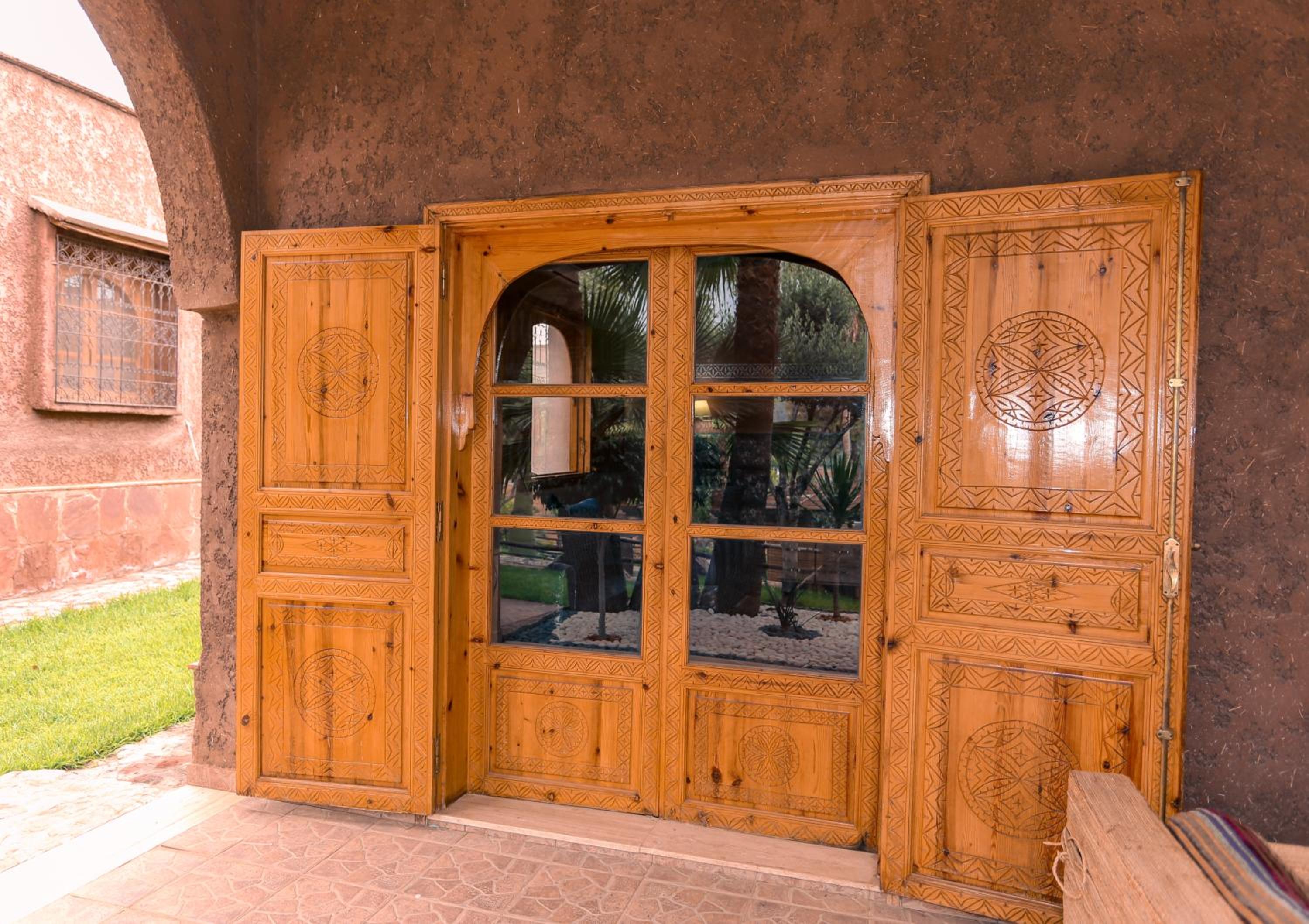 Twin Room with Garden View - Photo 6