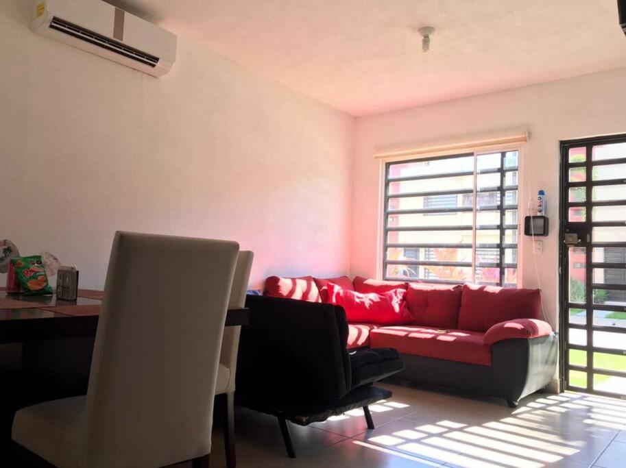 Three-Bedroom House photo 1