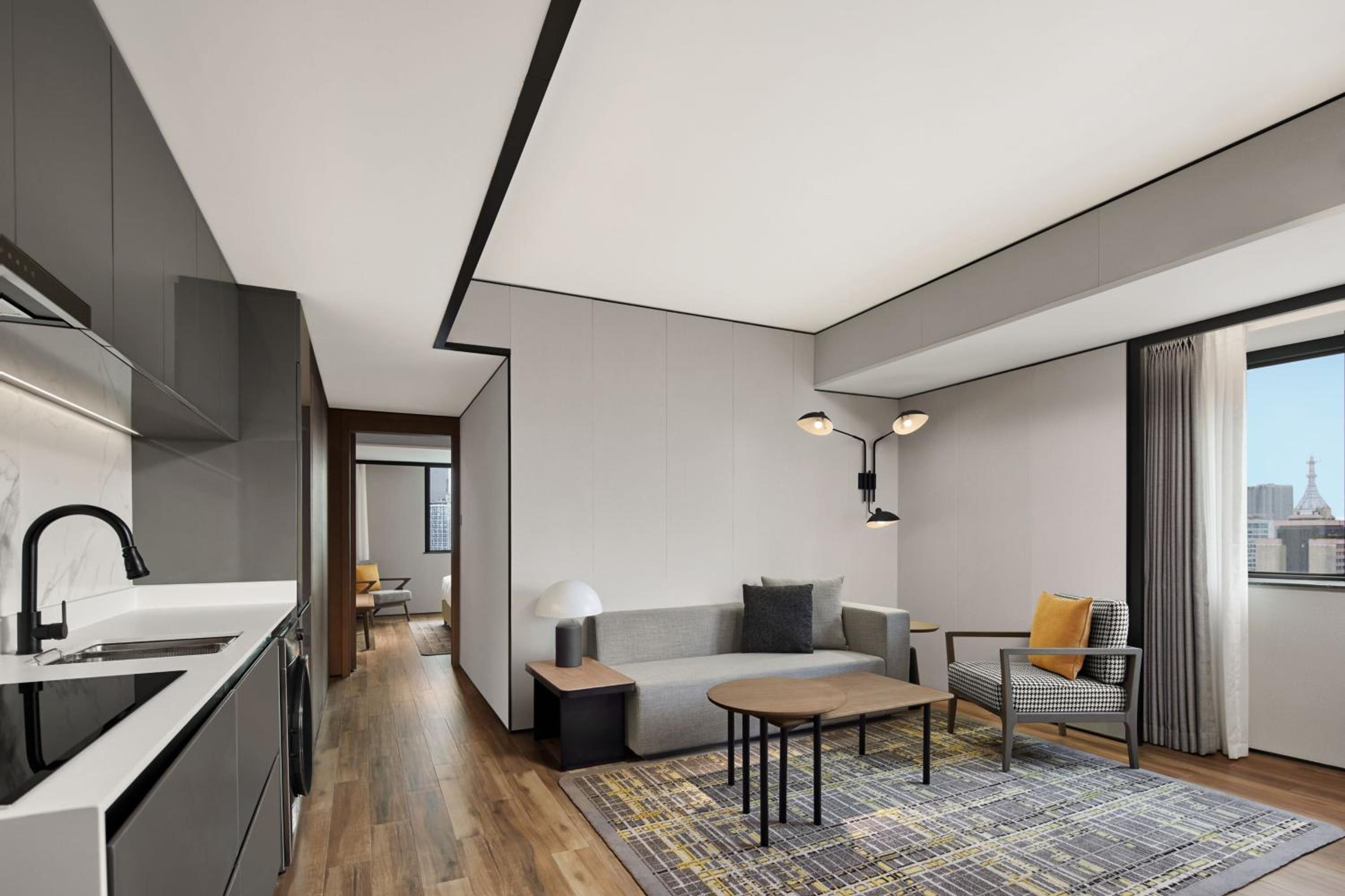 Apartment Suite - Photo 6