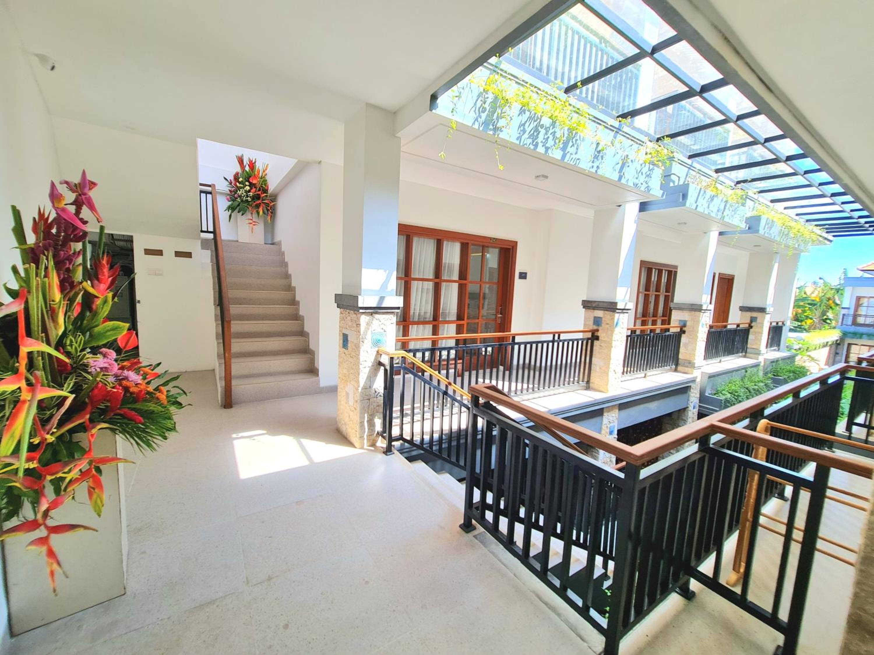 Standard Twin Room - Photo 10