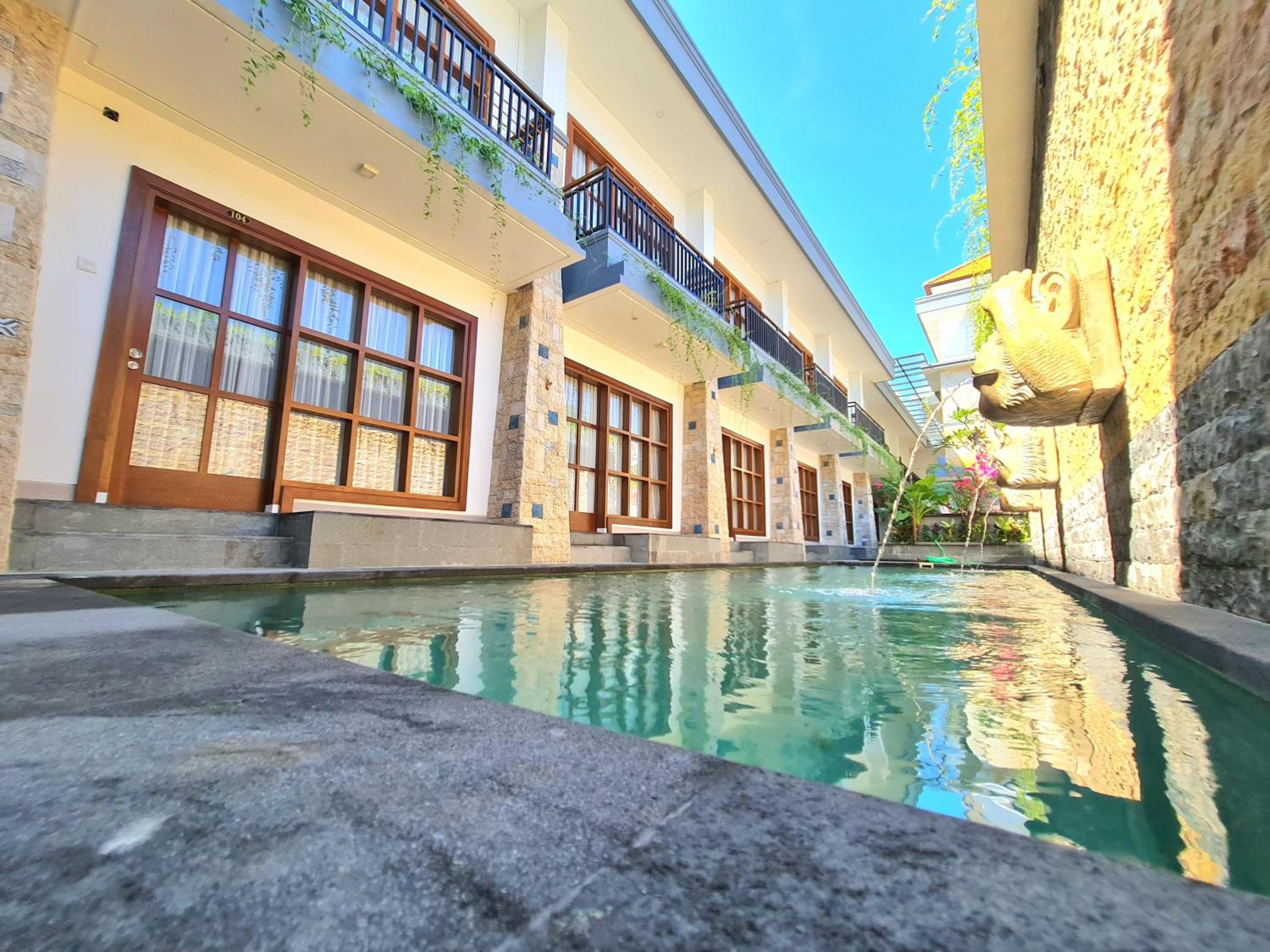 Standard Double Room - Photo 9