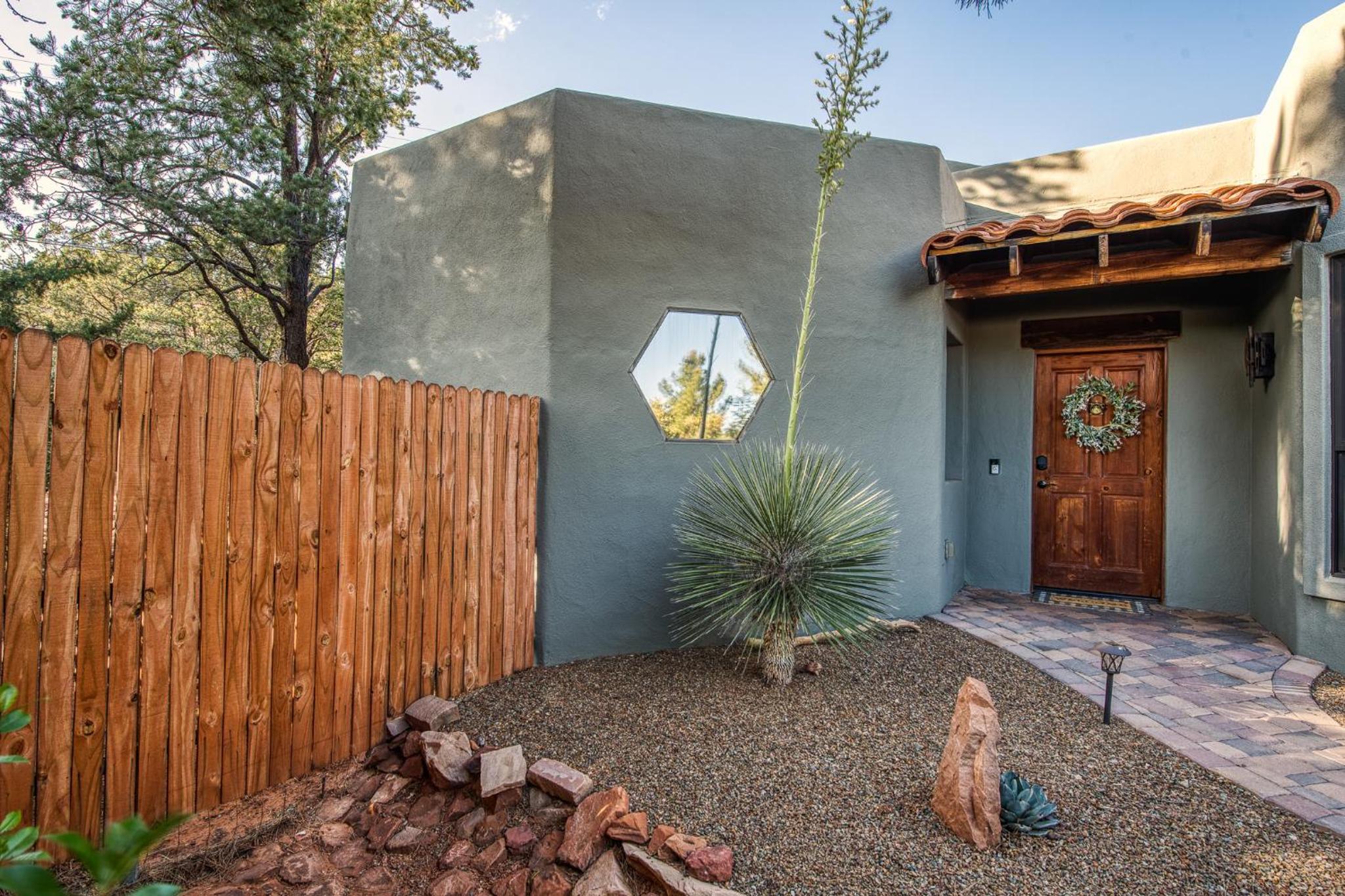 Three-Bedroom House - Photo 20