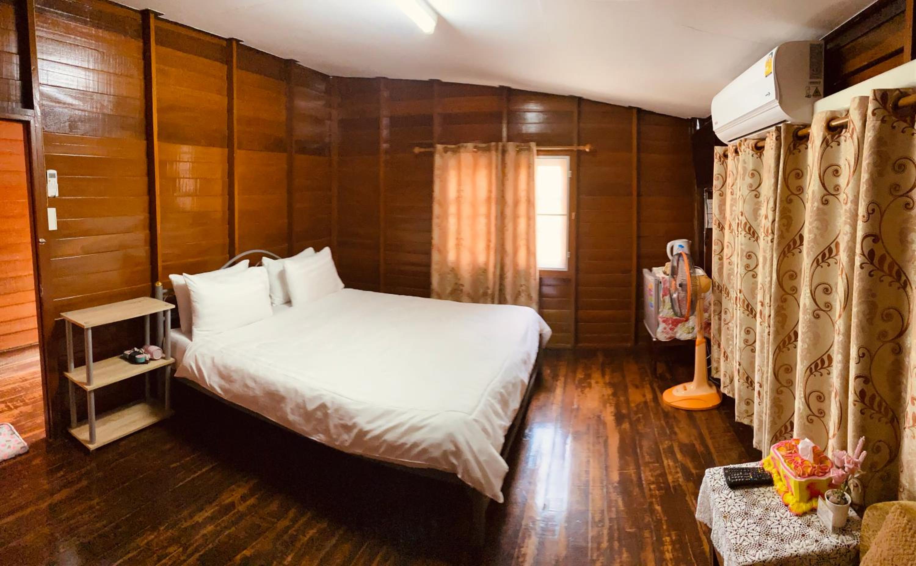 Double Room with Private Bathroom photo 1