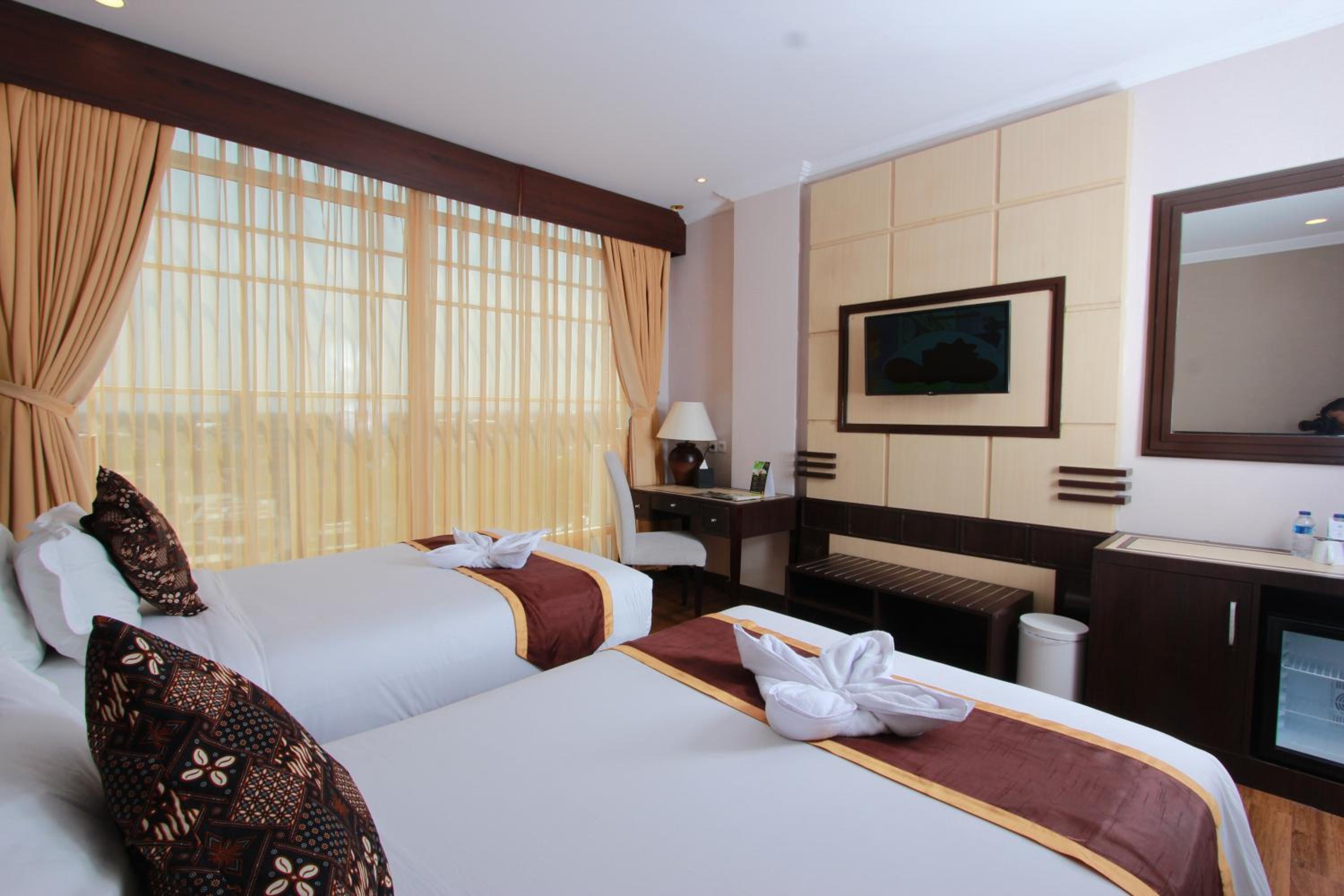 Deluxe Twin Room - Photo 3