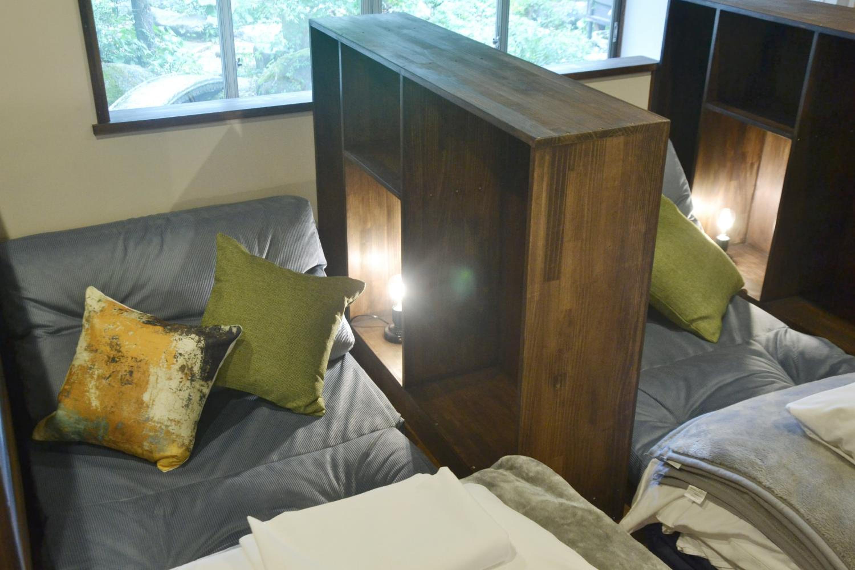 Single Bed in Mixed Dormitory Room photo 1
