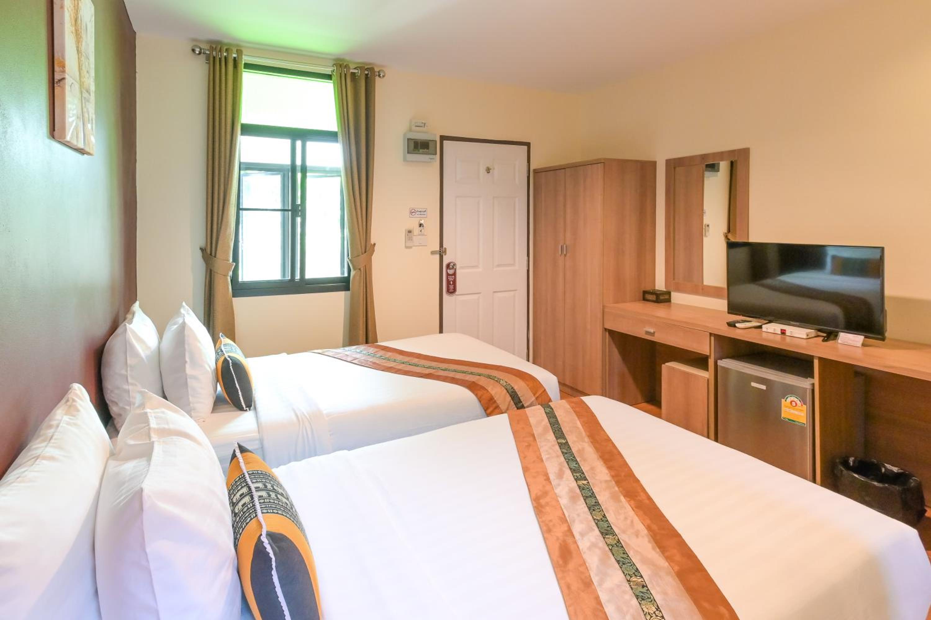 Superior Twin Room - Photo 7