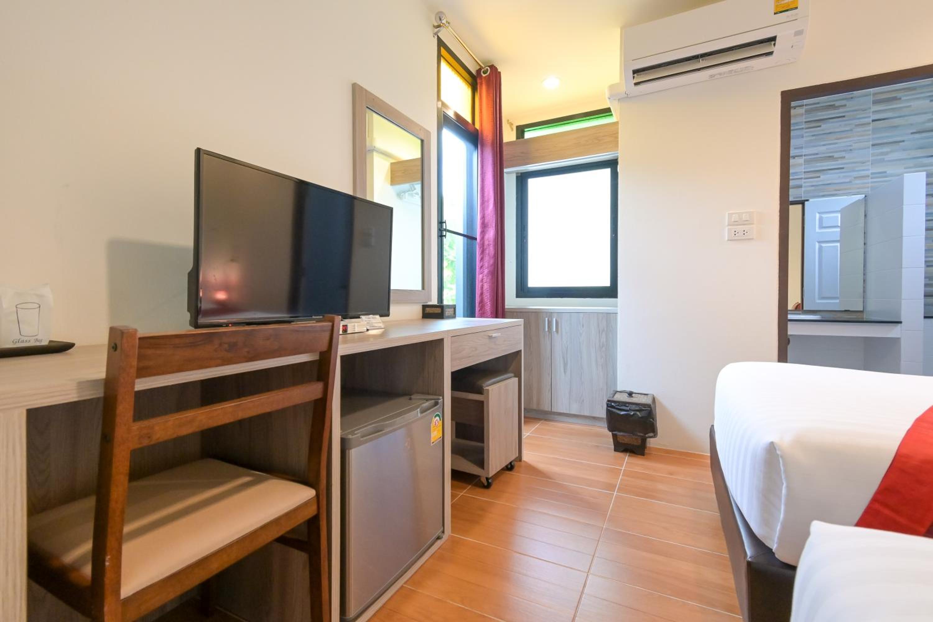 Superior Twin Room - Photo 6