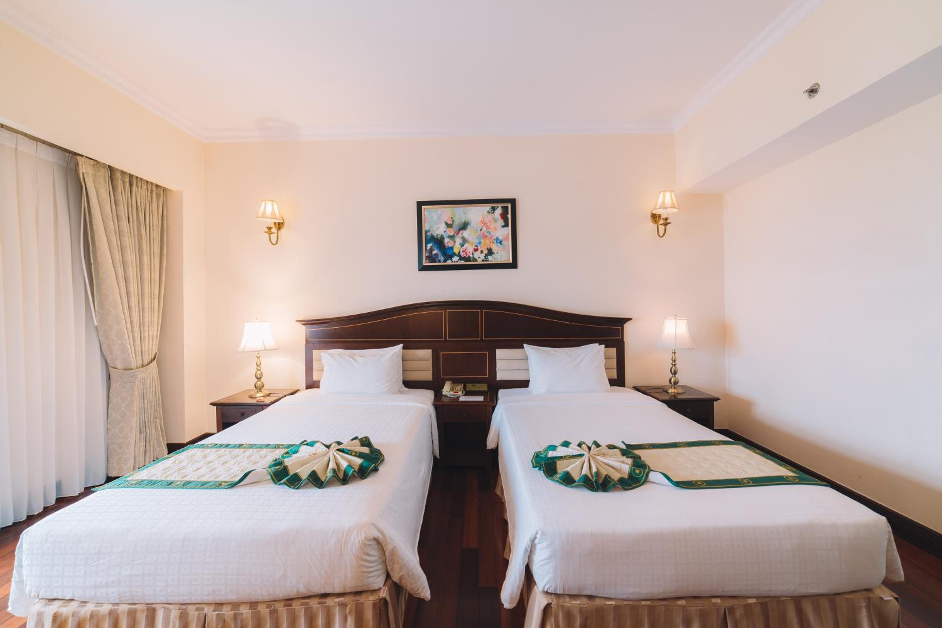 Superior Double or Twin Room photo 3