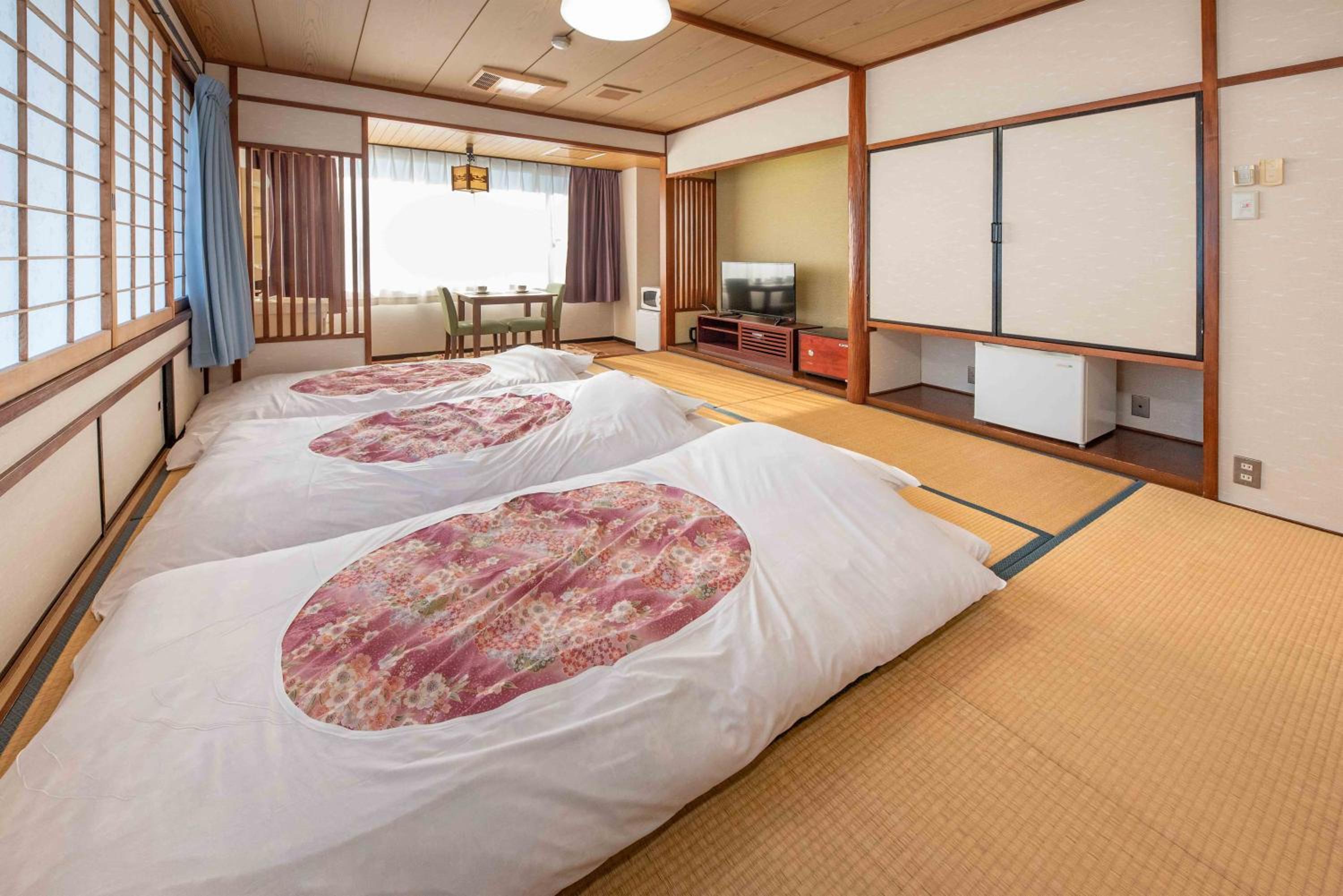 Japanese-Style Room - Photo 7
