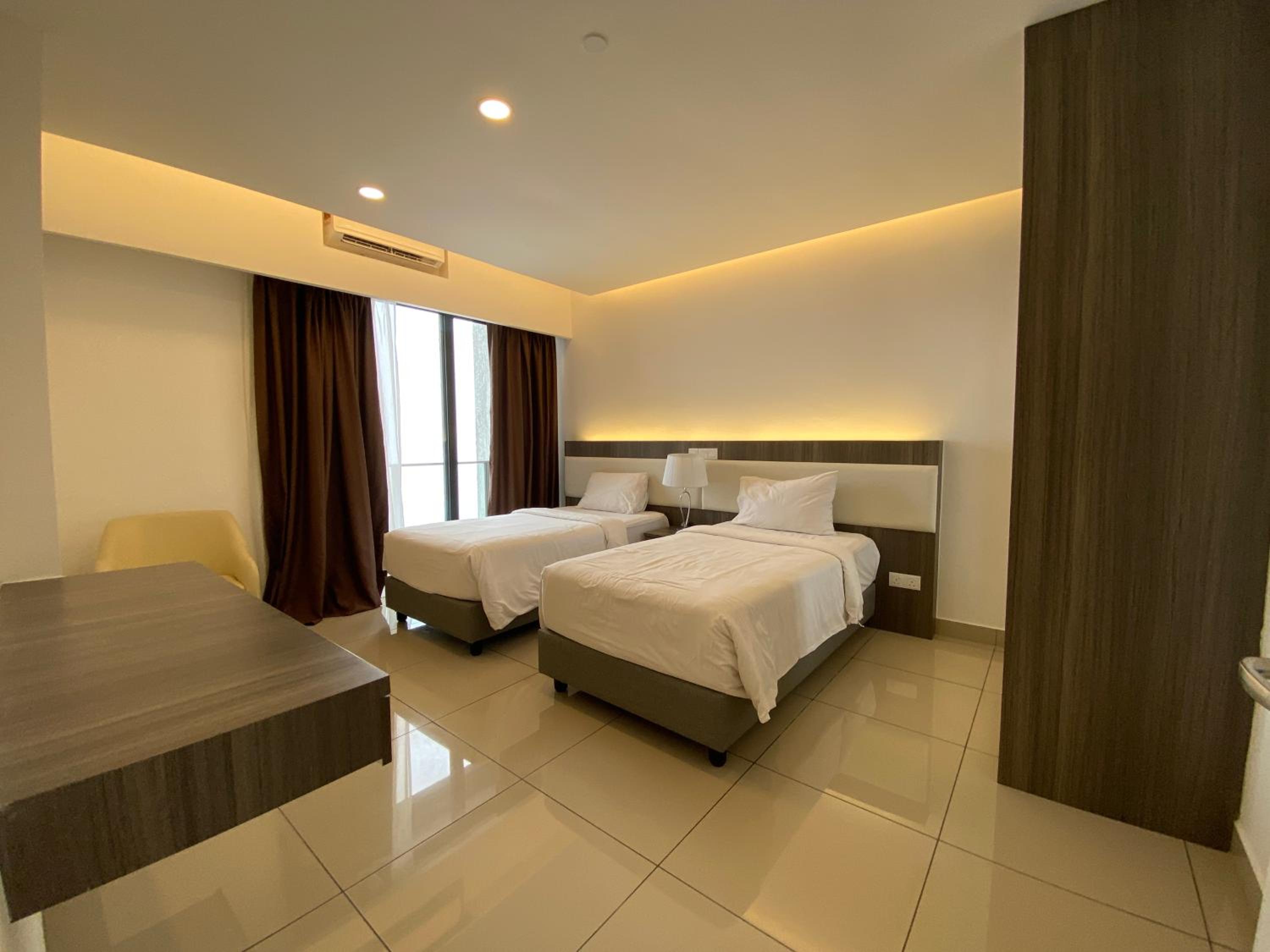 Two-Bedroom Apartment - Photo 6
