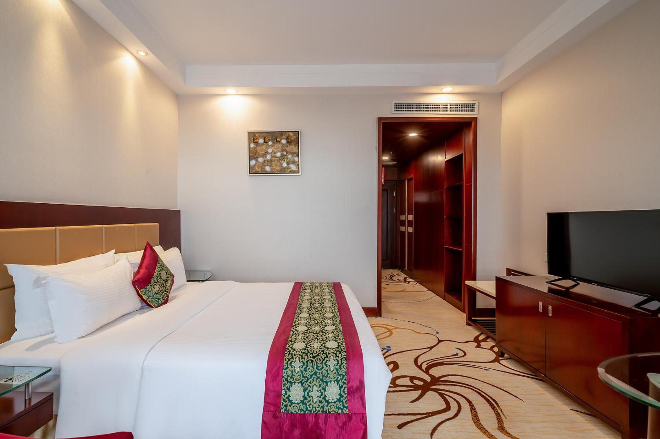 Deluxe Double Room photo 3