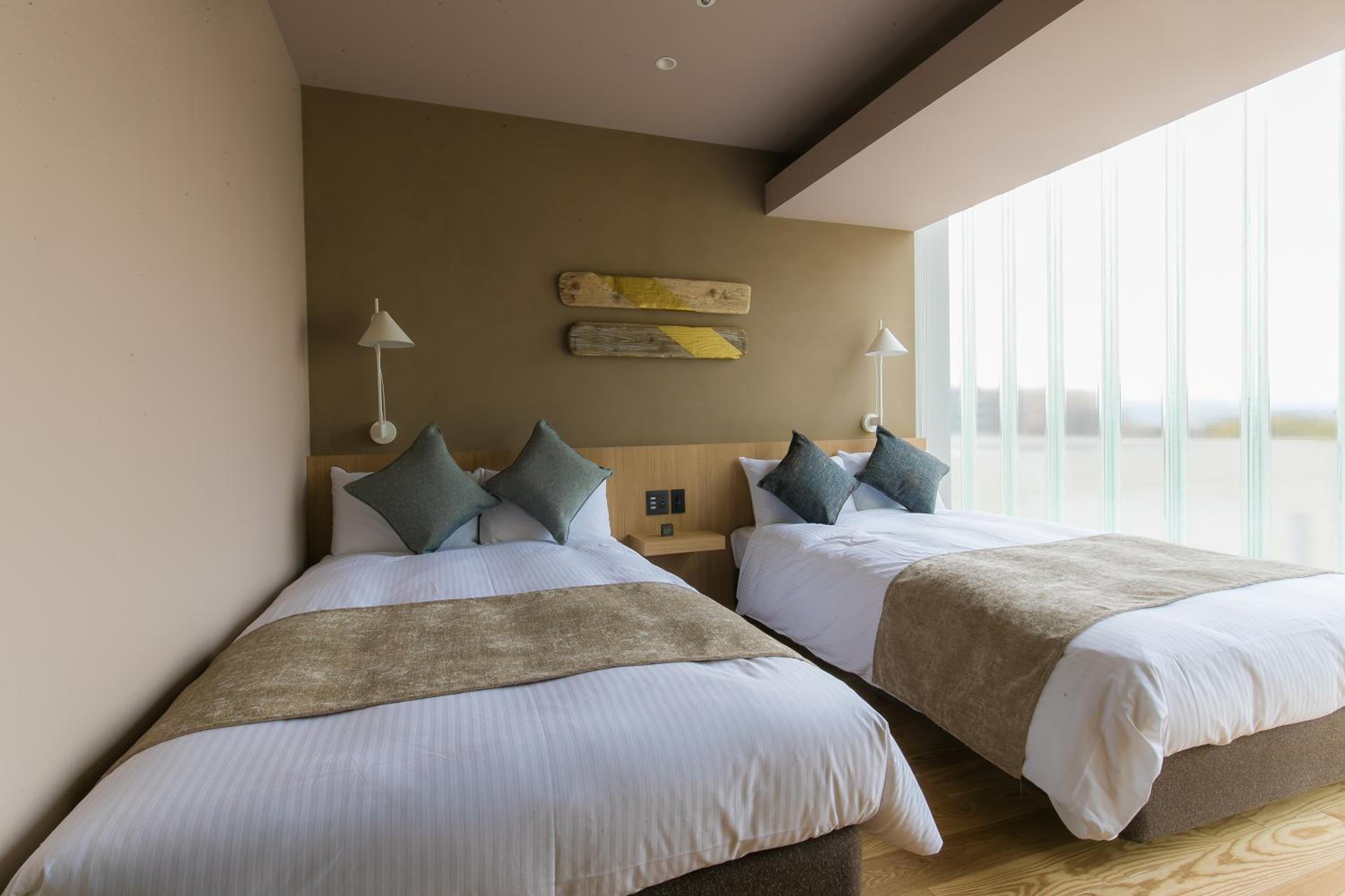 Standard Twin Room - Photo 2