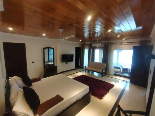 Deluxe Double or Twin Room with Sea View photo 1