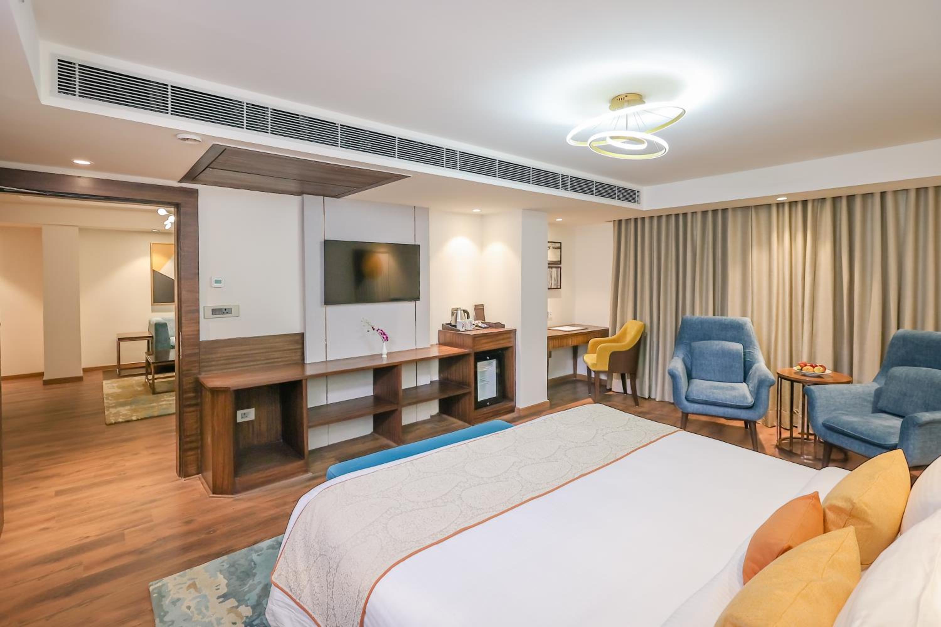 Premium Suite – Enjoy Happy Hours with 2+1 offer Timing – 3 pm – 7 Pm Premium Suite – Enjoy Happy Hours with 2+1 offer Timing – 3 pm – 7 Pm