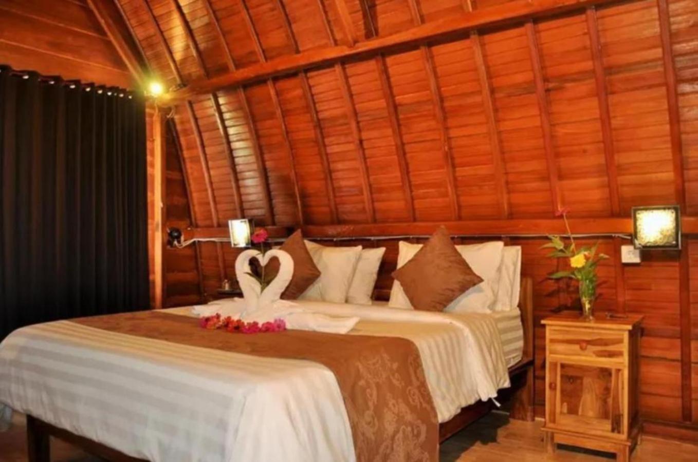 Deluxe Bungalow with Garden View - Photo 17