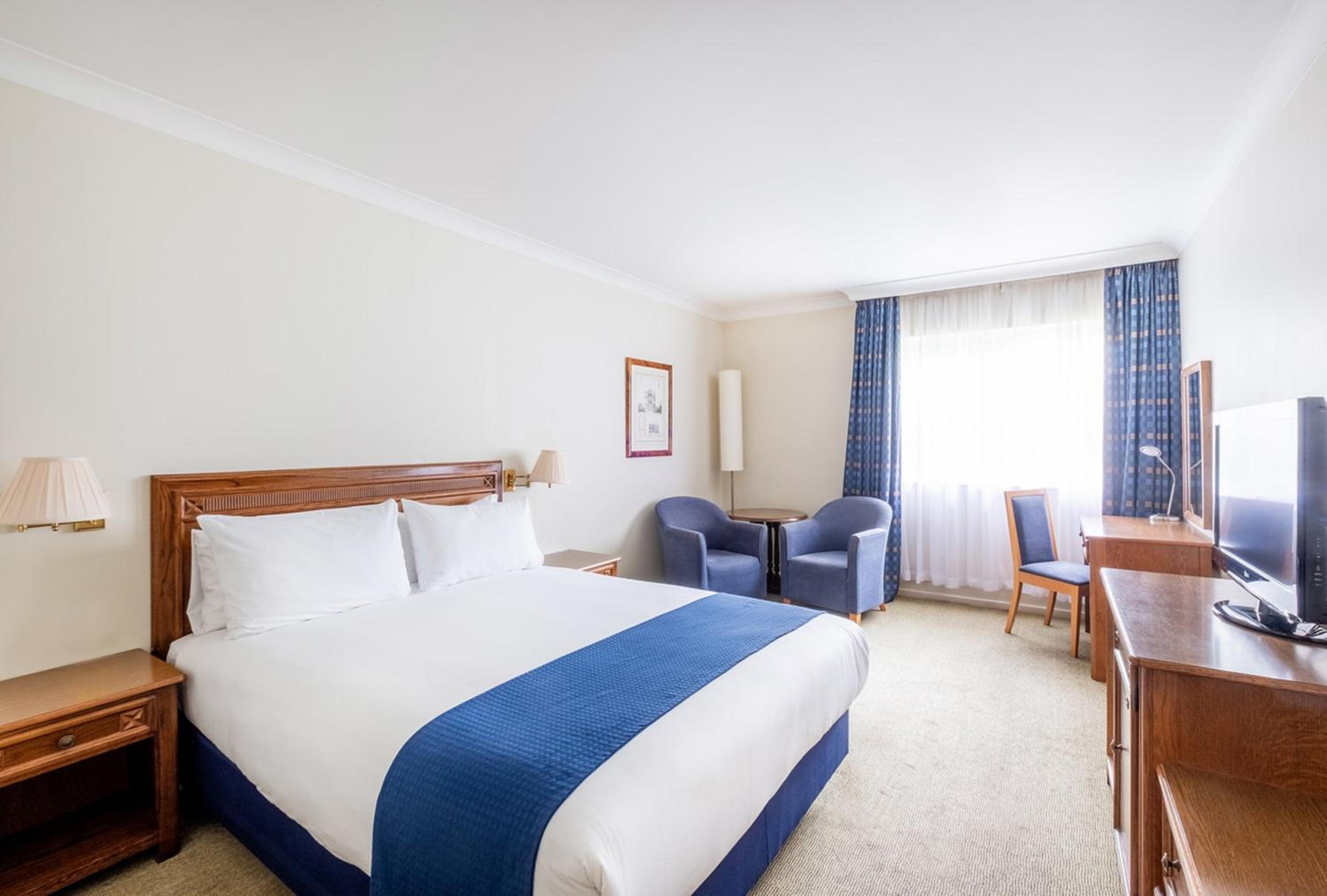 Standard Double Room - Photo 9