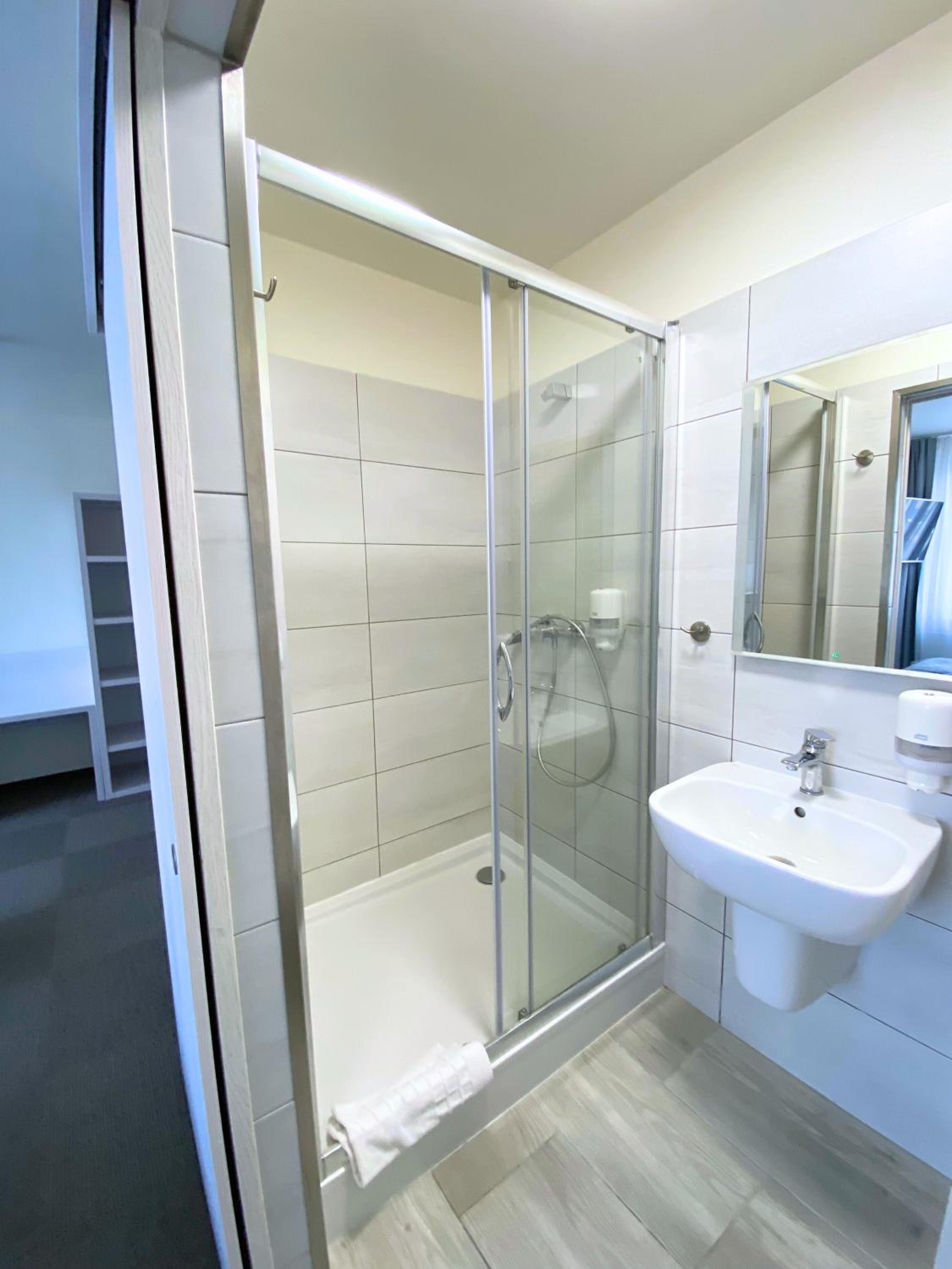Superior Double Room - Photo 10