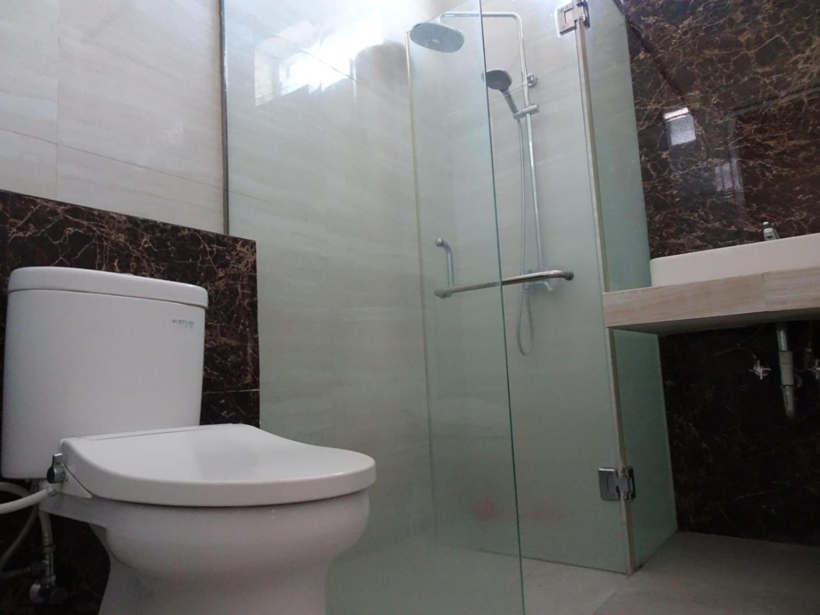 Deluxe Double Room With Balcony photo 3