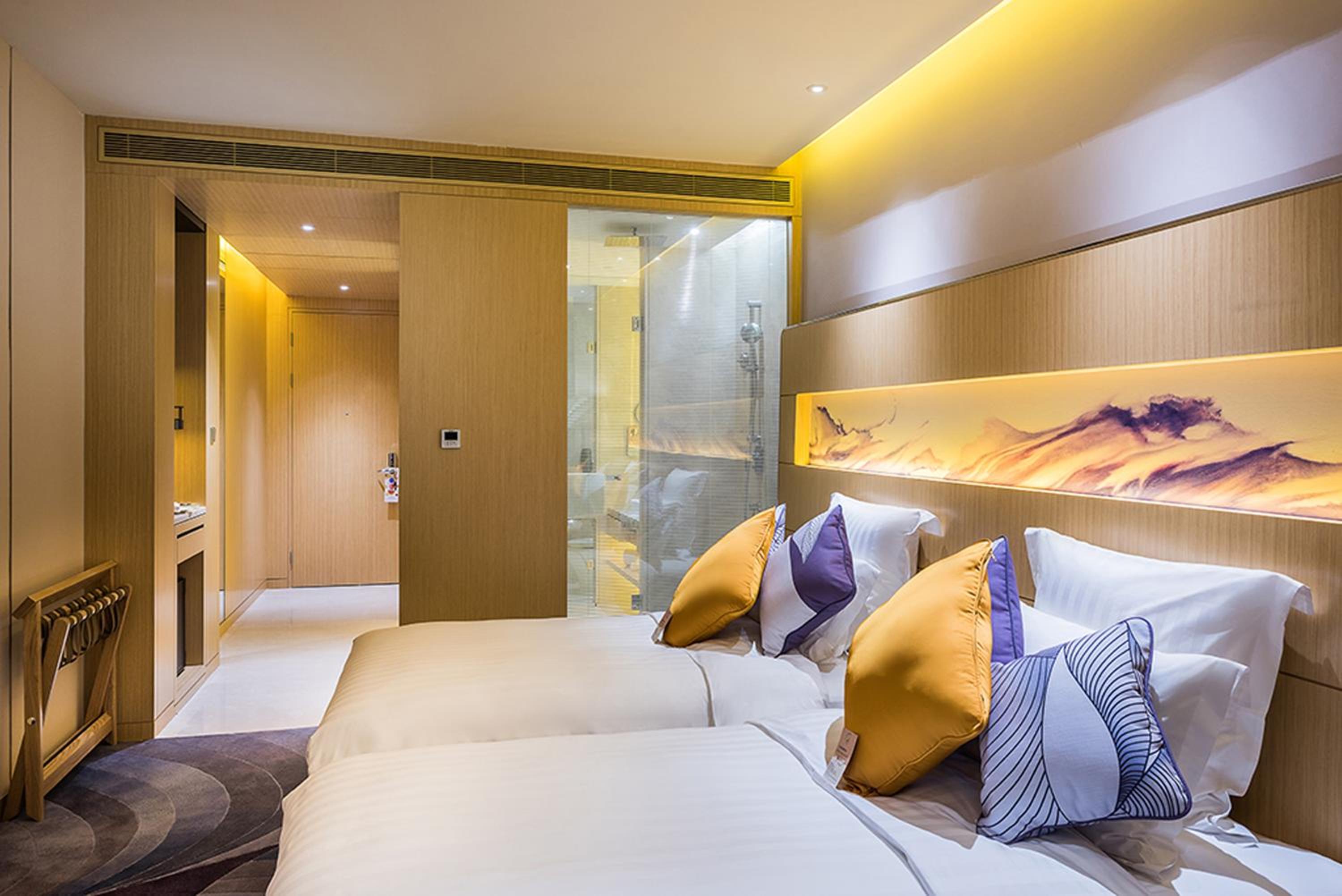 Superior Room with Two Twin Beds