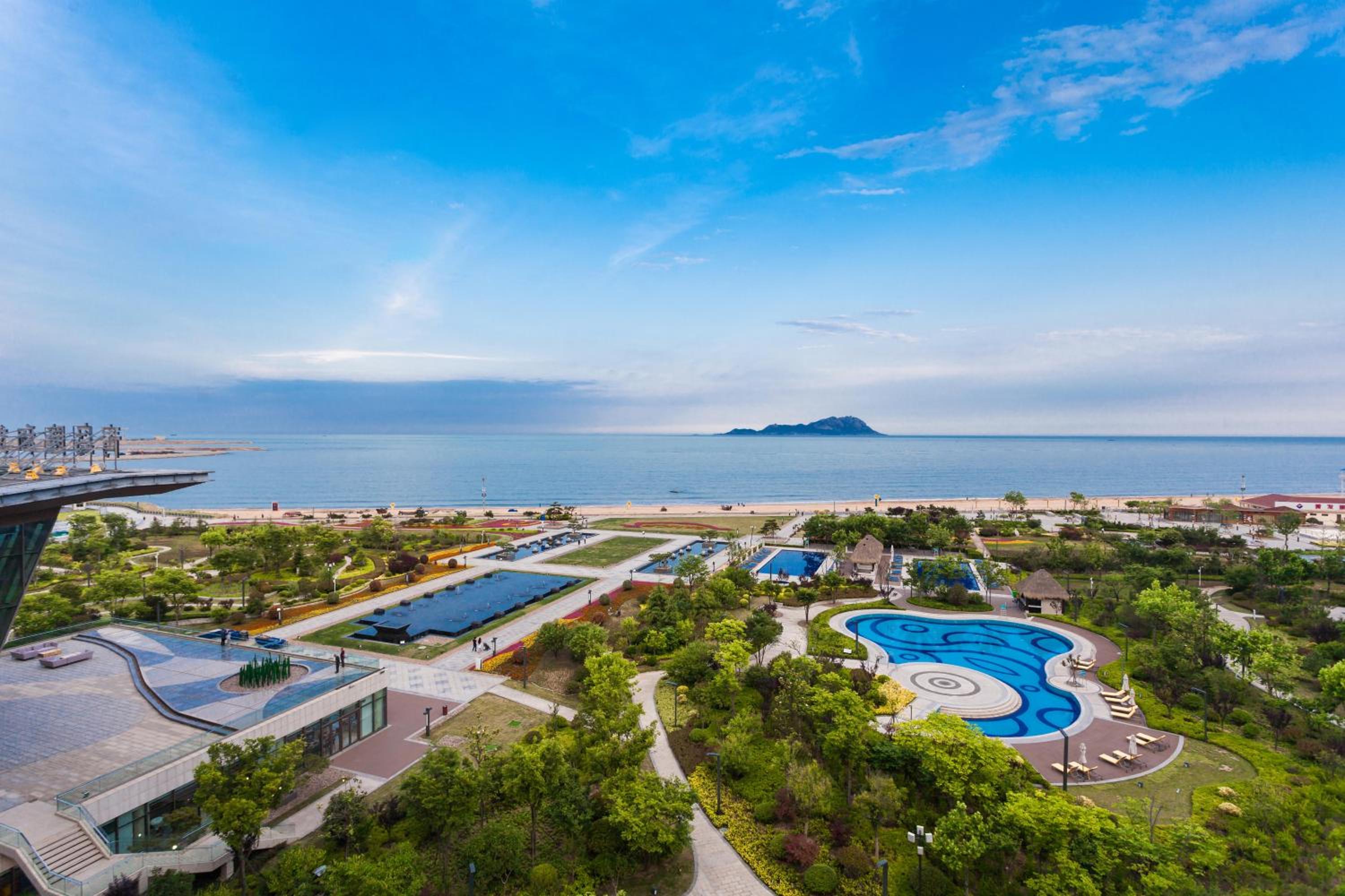 King Bed Seaview Suite, 1 Bedroom Suite, 1 King, Ocean view, Balcony photo 2