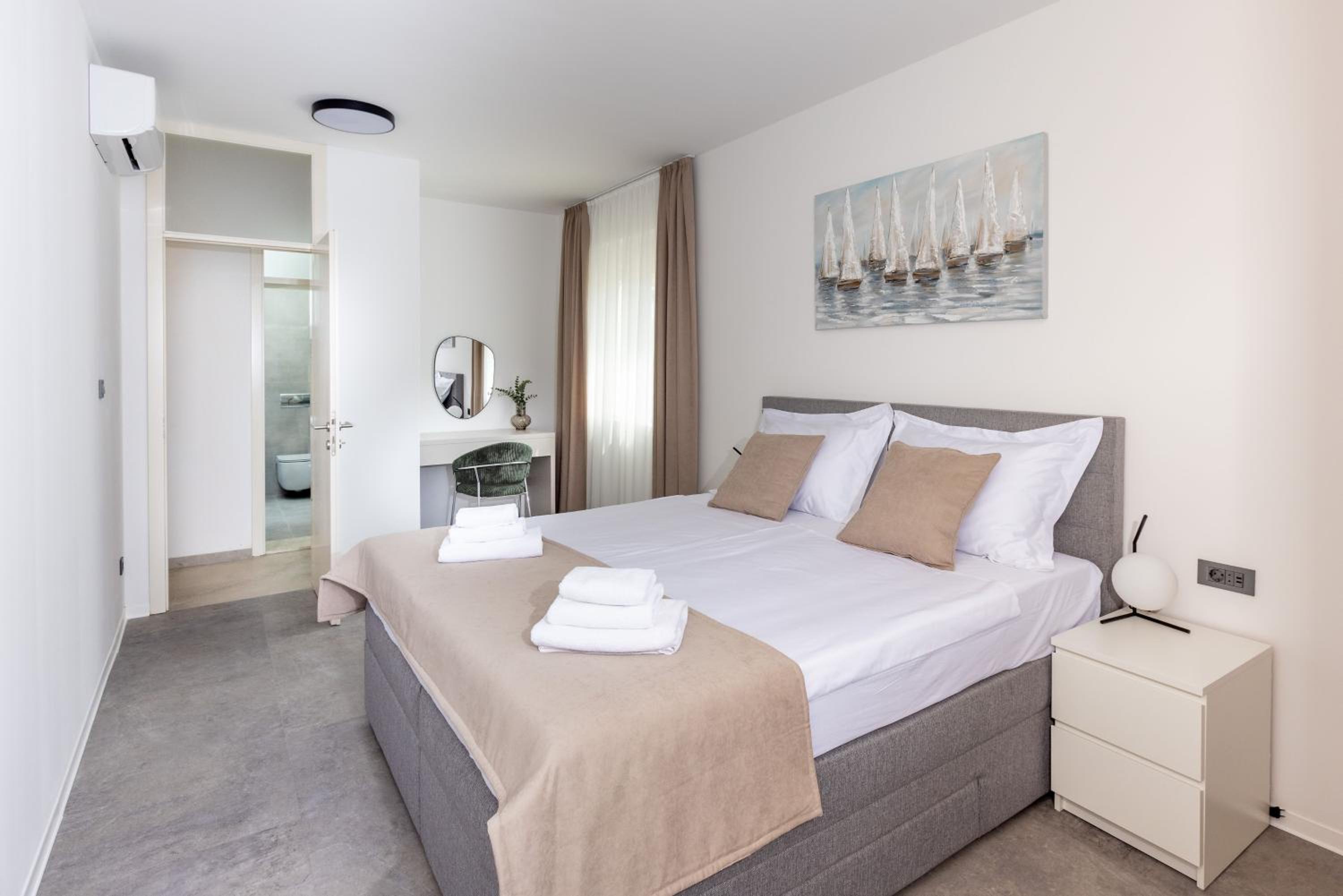 Apartment with Sea View