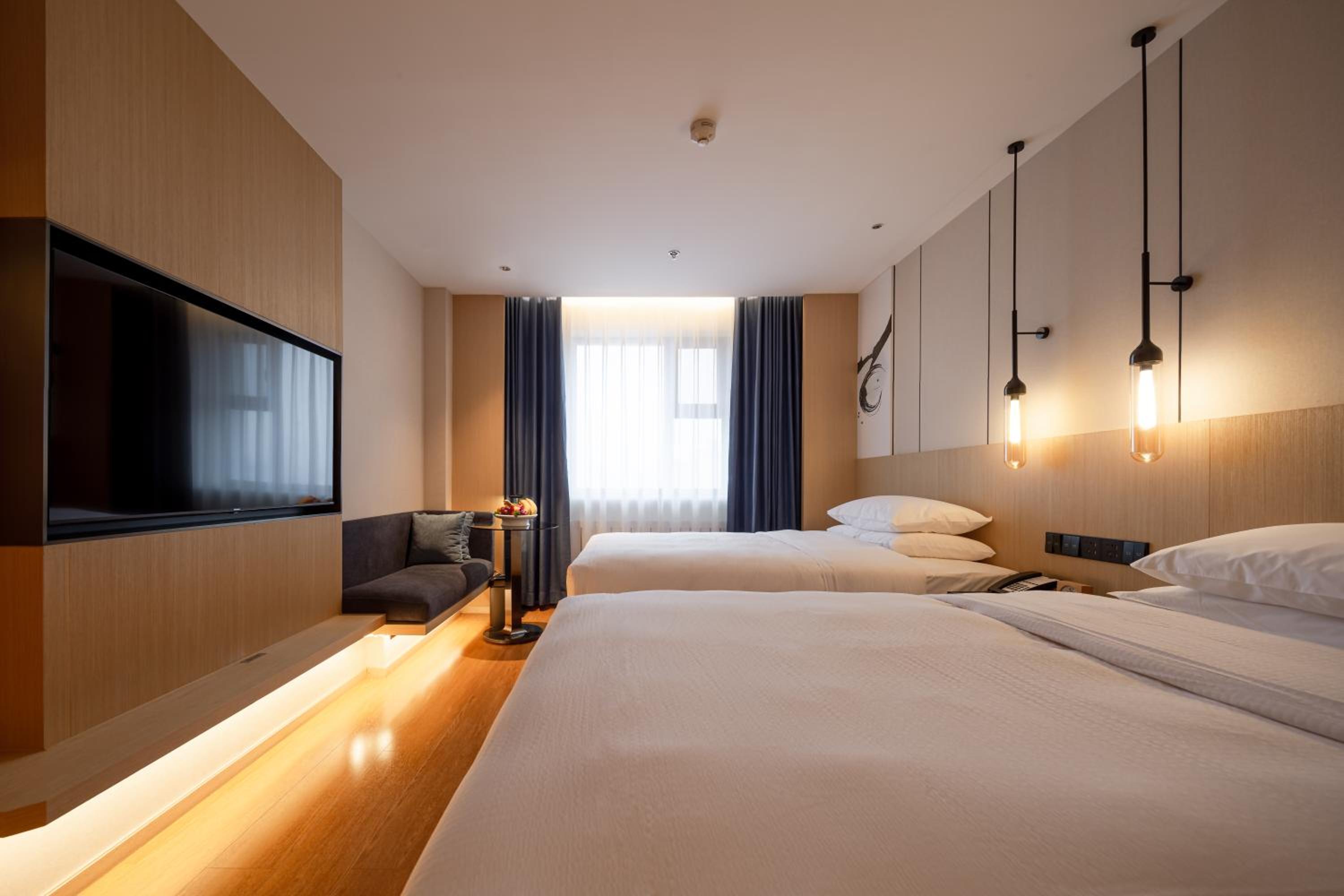 Premier Twin Room photo 3