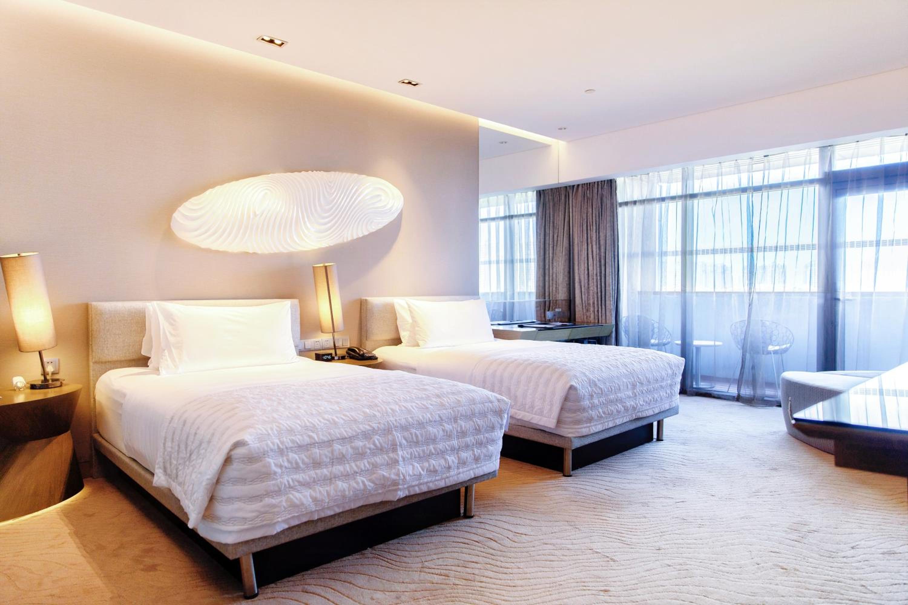 Double Beds Club Room, Guest room photo 2