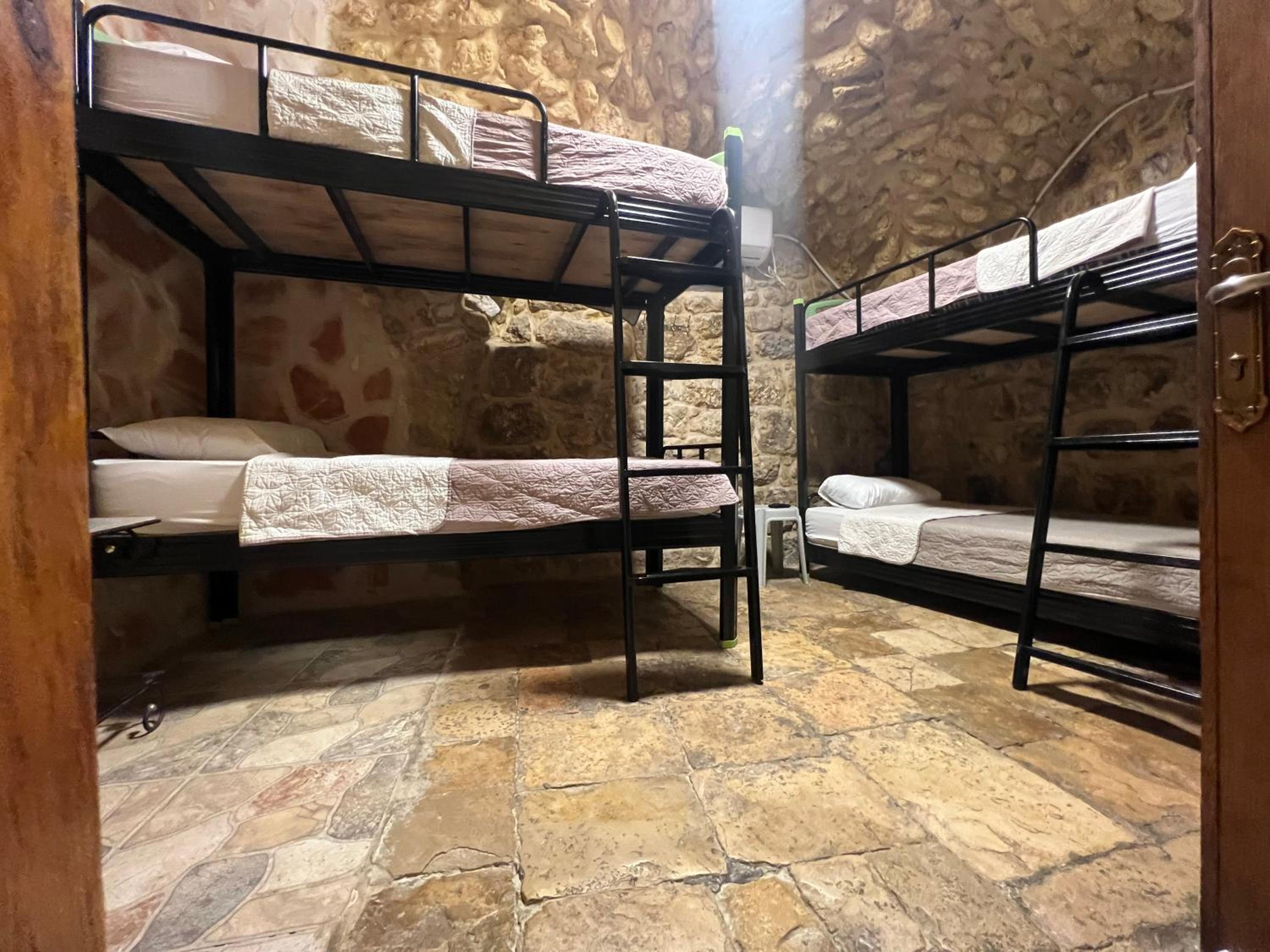Bed in 4-Bed Male Dormitory Room photo 2