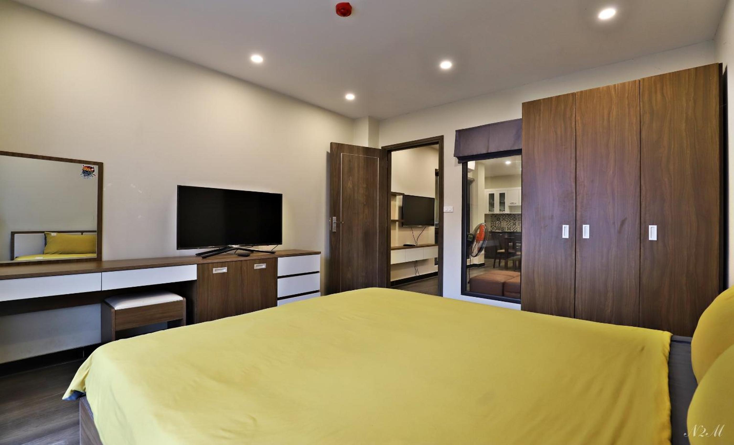 Apartment with Balcony