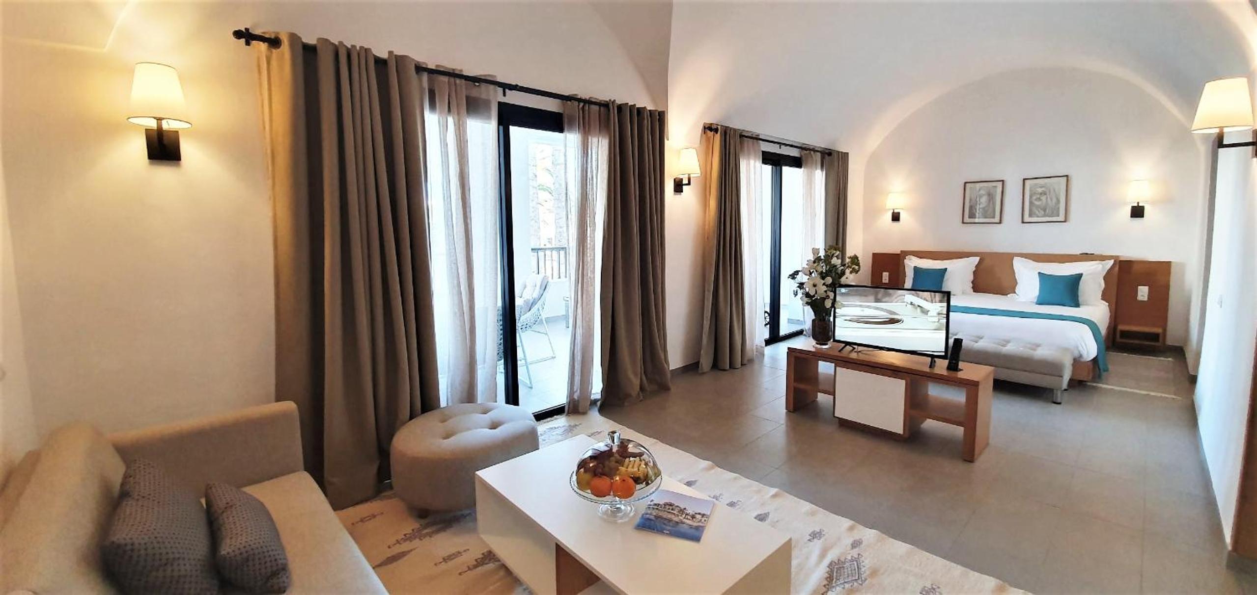 Deluxe Double Room with Balcony