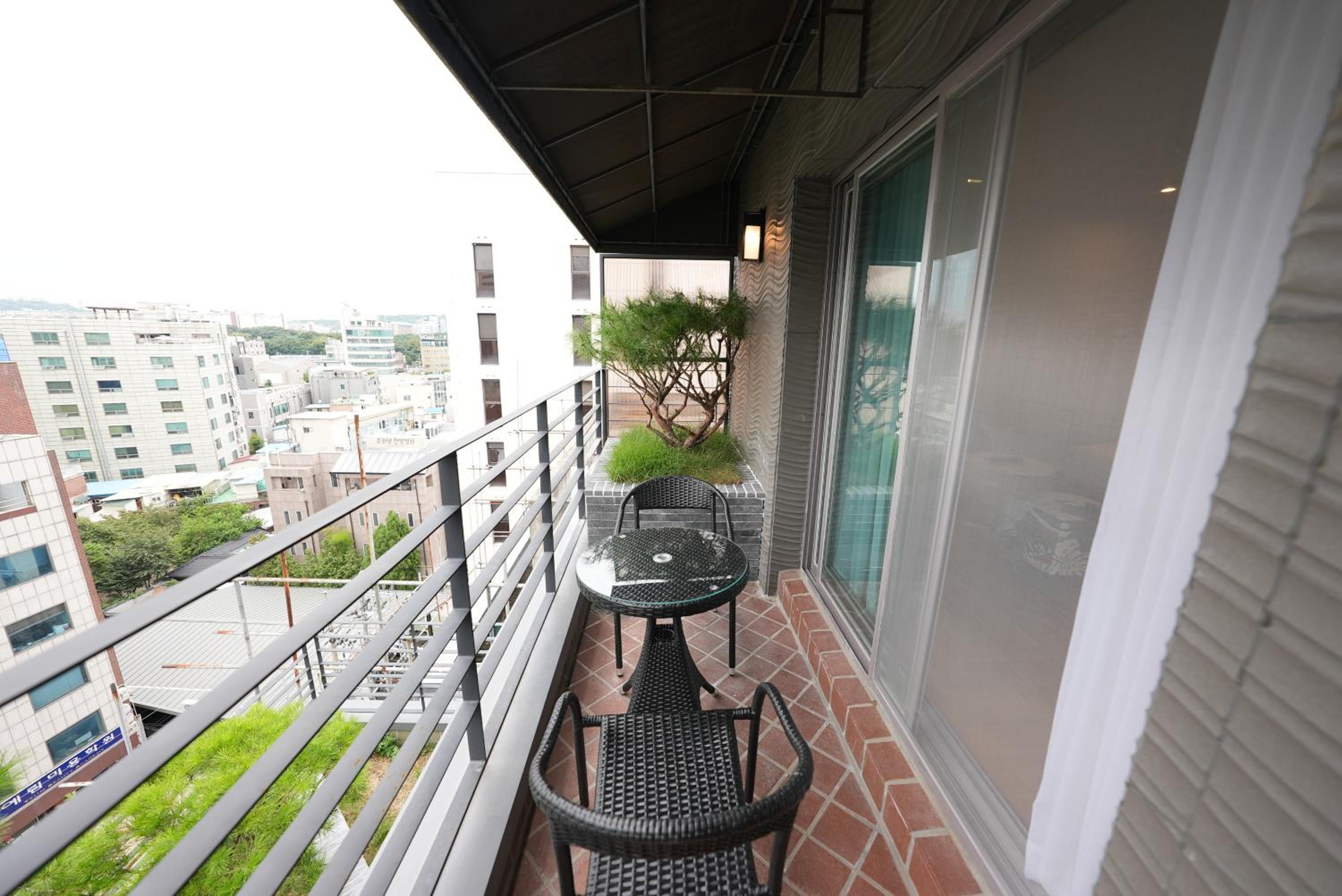Family Suite - Photo 8