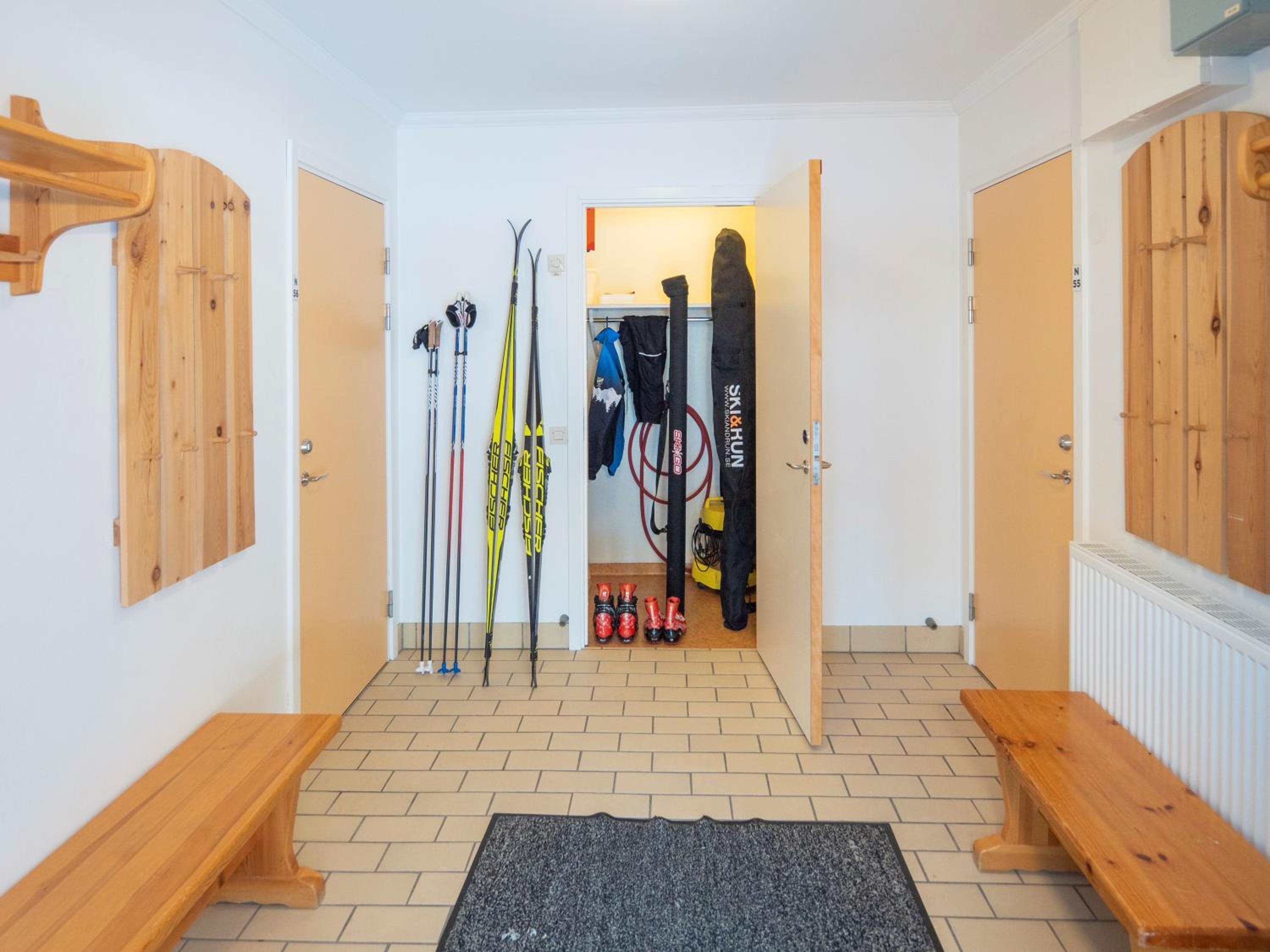 One-Bedroom Apartment - Photo 4