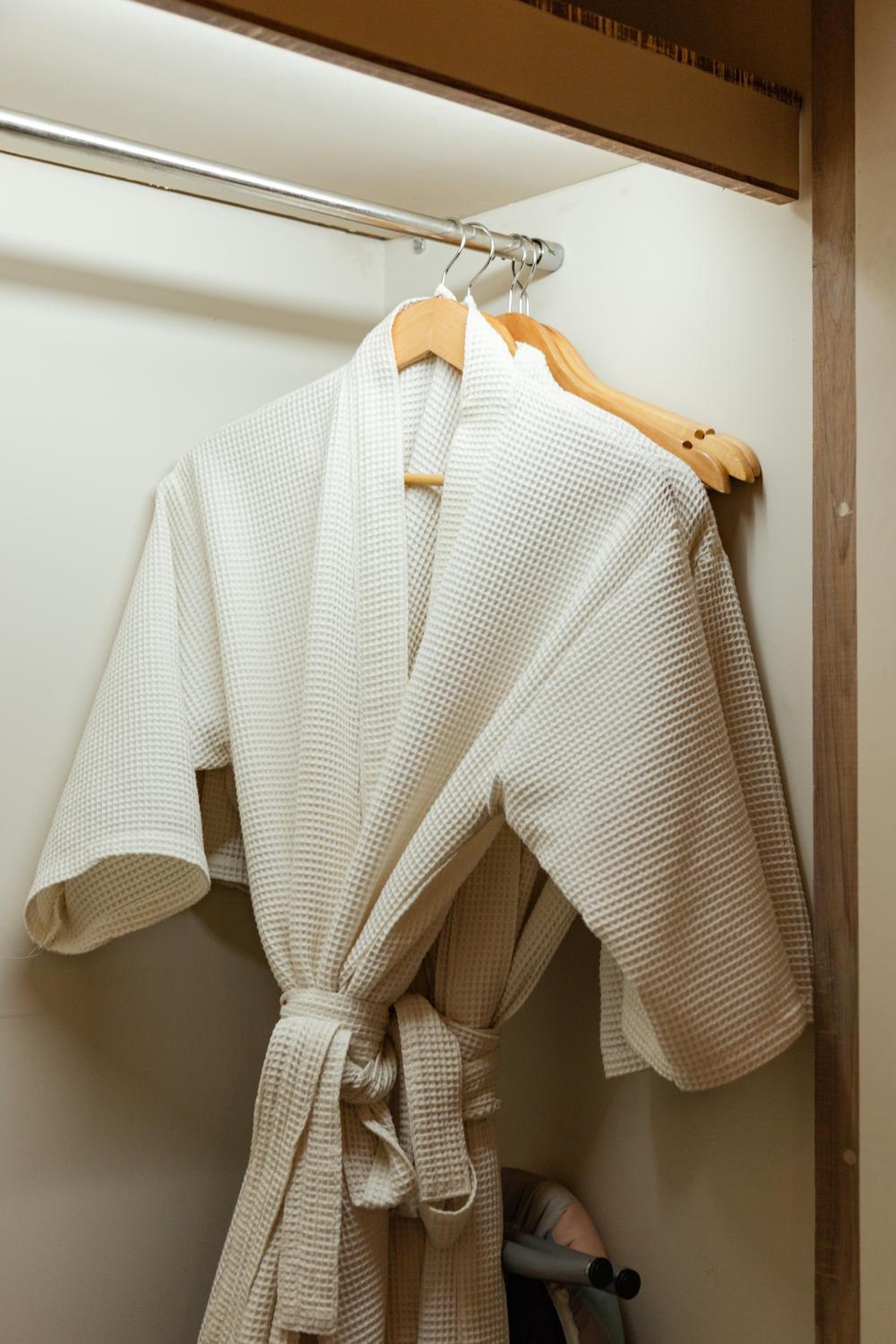 Junior Suite with jacuzzi - Happy Hours with 2+1 offer on Beverages ( 4 to 7pm only) - Photo 9