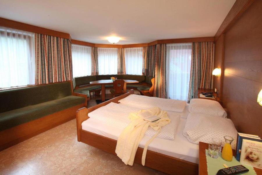 Triple Room with Shower