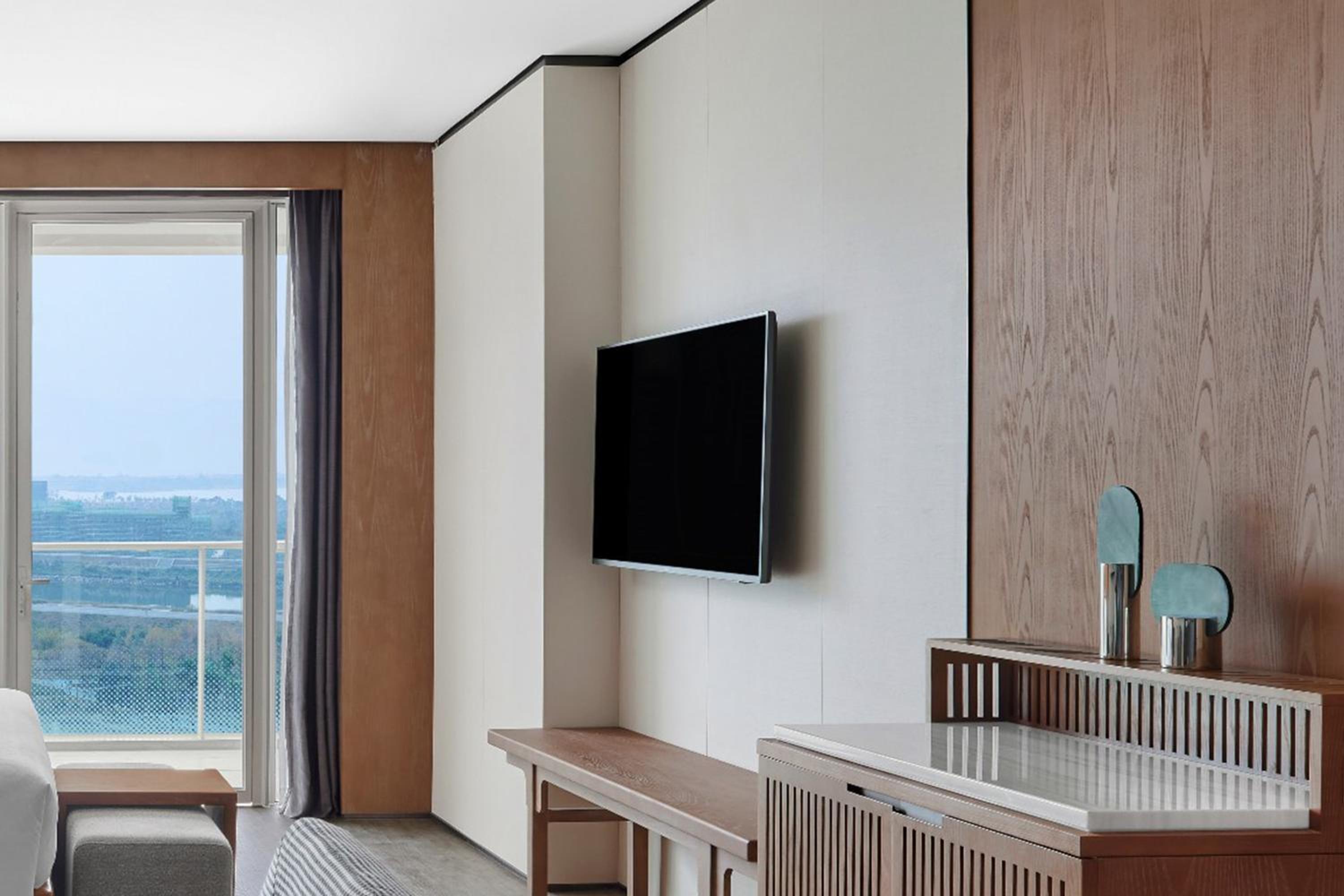 Superior King Room - Photo 1