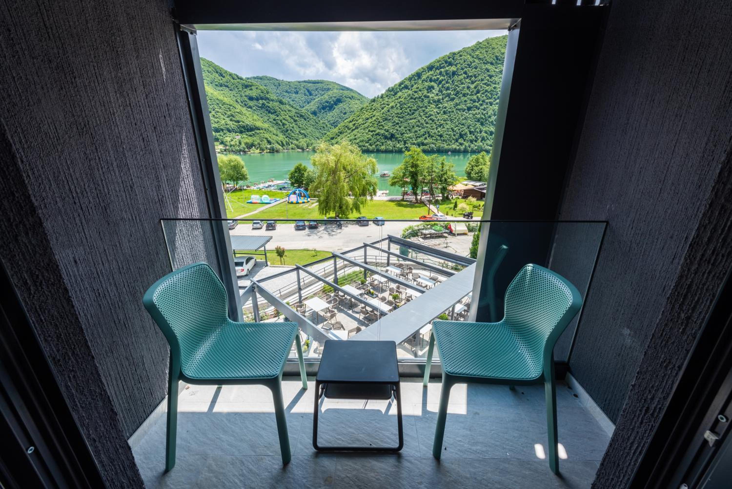 Deluxe Double or Twin Room with Balcony photo 1