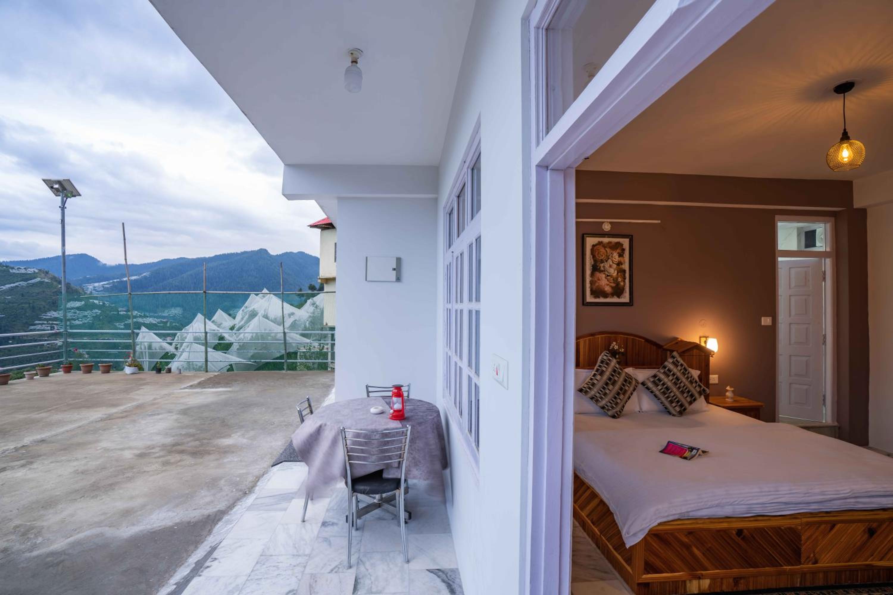 Deluxe Double Room - Photo 5