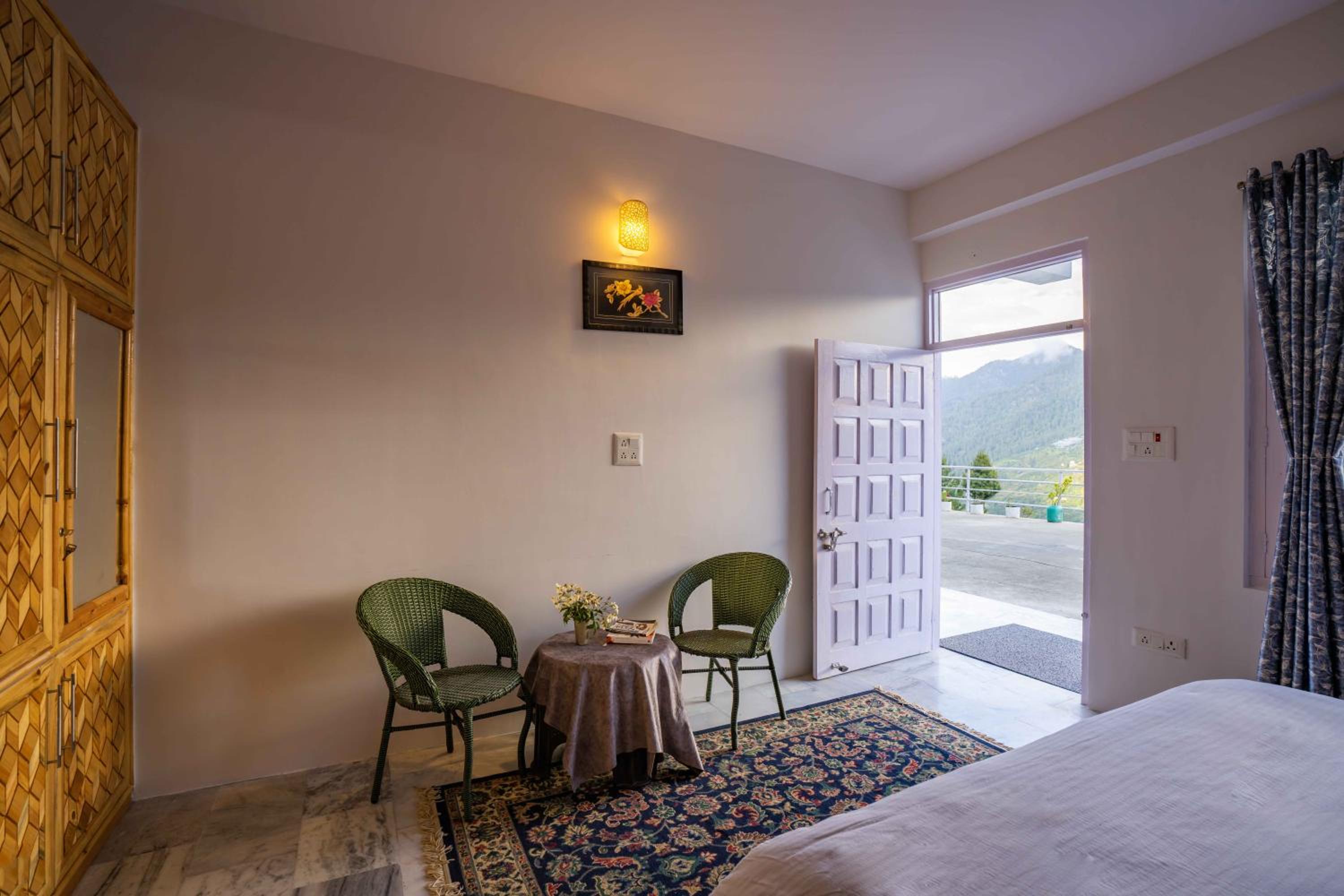 Deluxe Double Room - Photo 2