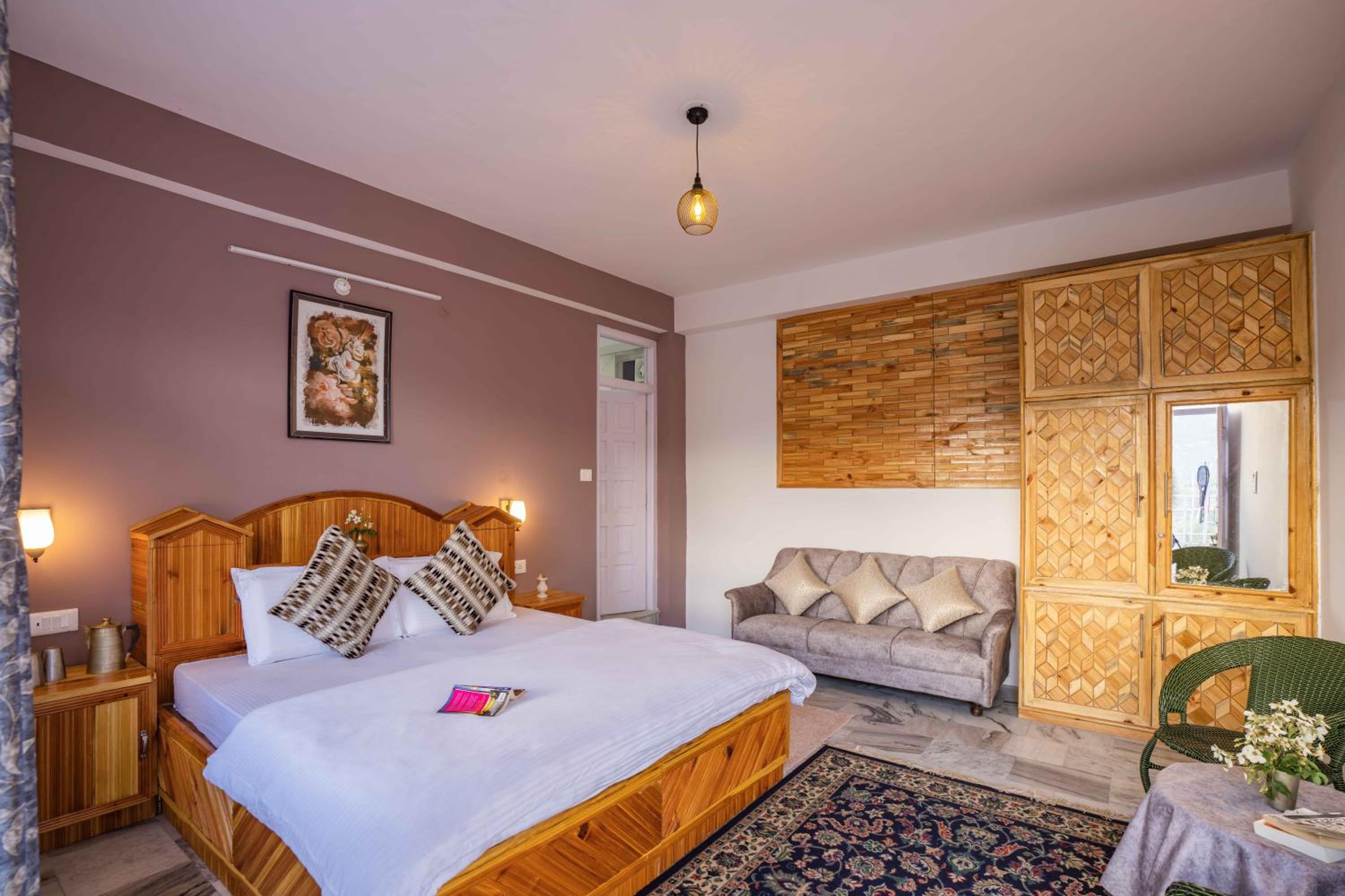 Deluxe Double Room - Photo 1