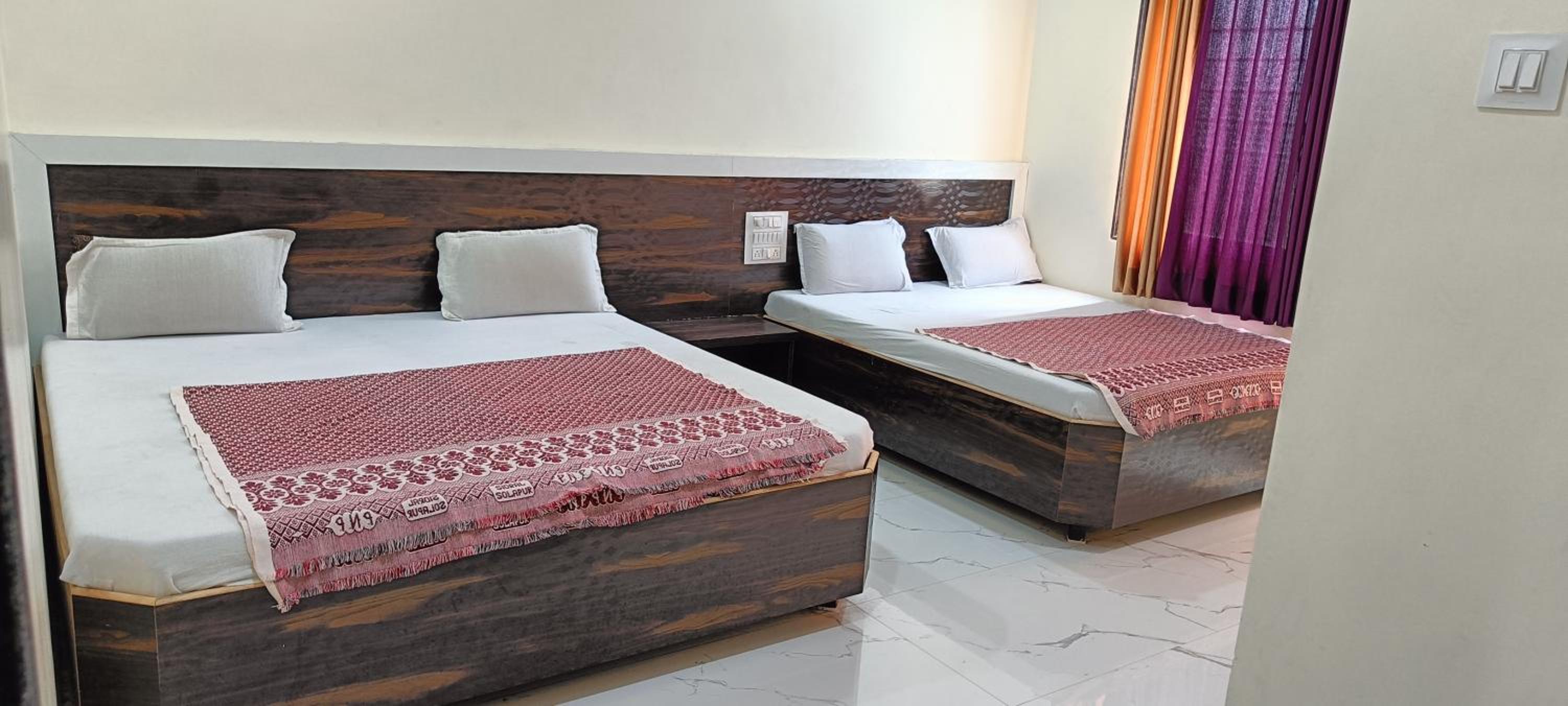 Standard Quadruple Room Non AC
