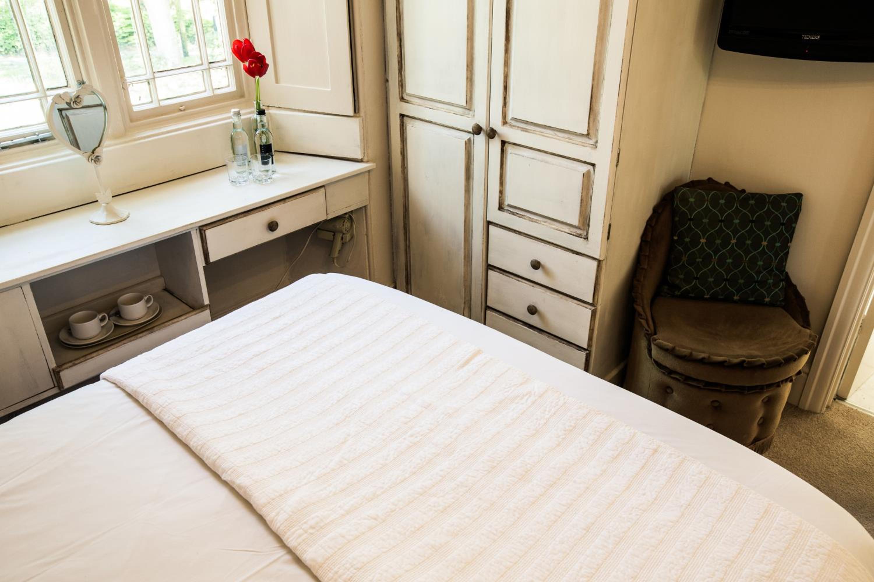 Small Double Room photo 3