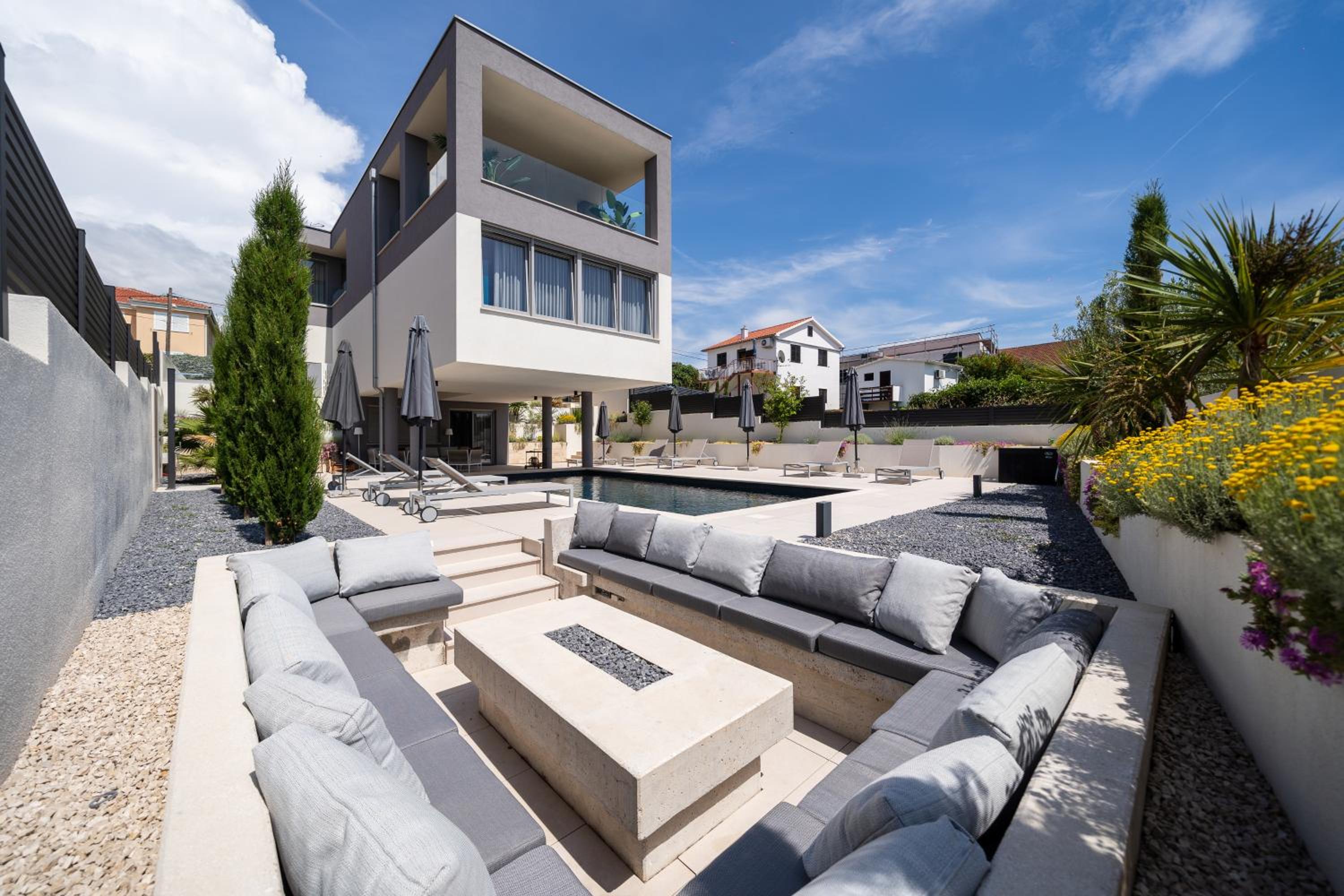 Deluxe Villa photo 3
