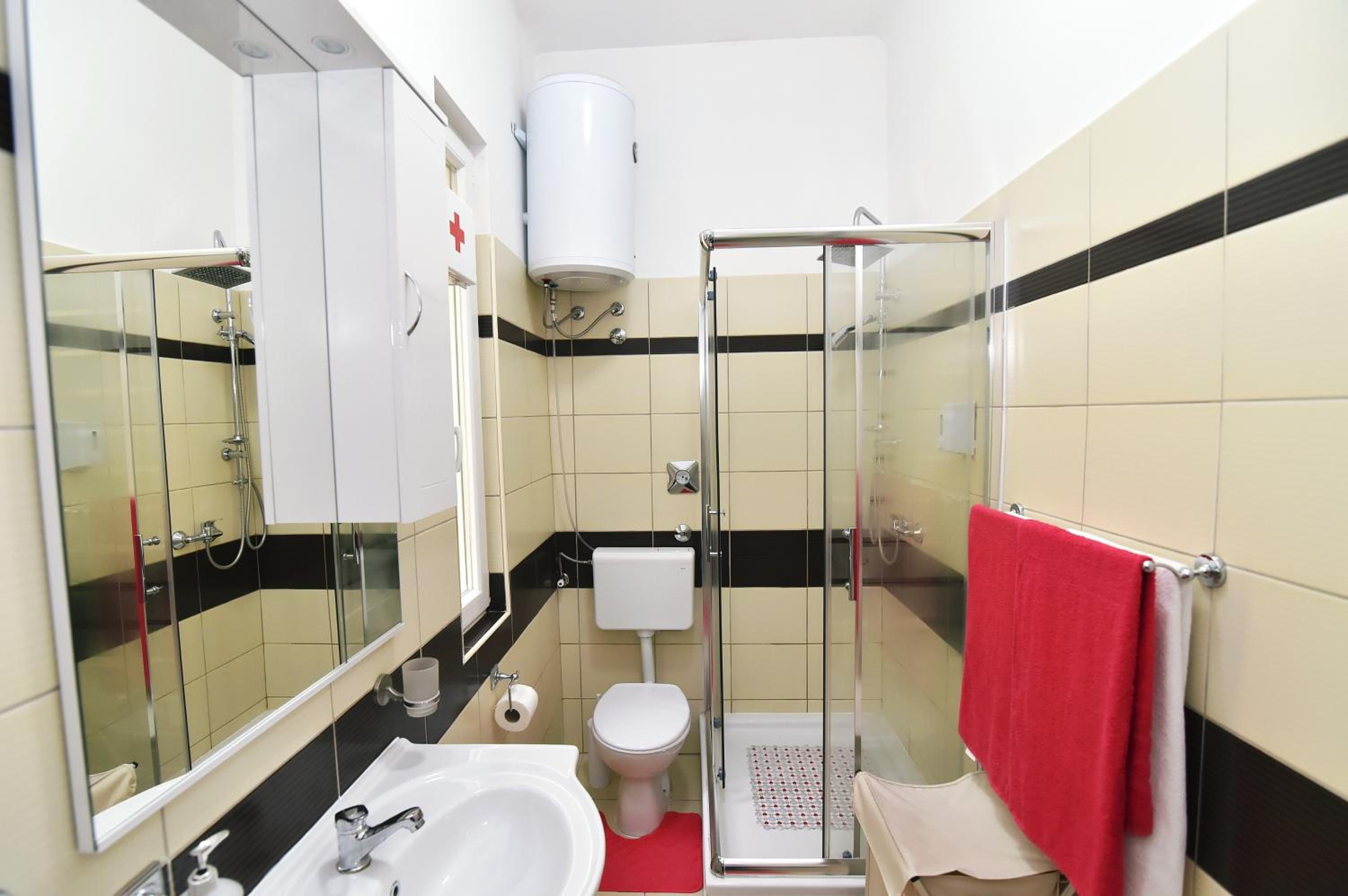 Apartment - Photo 11