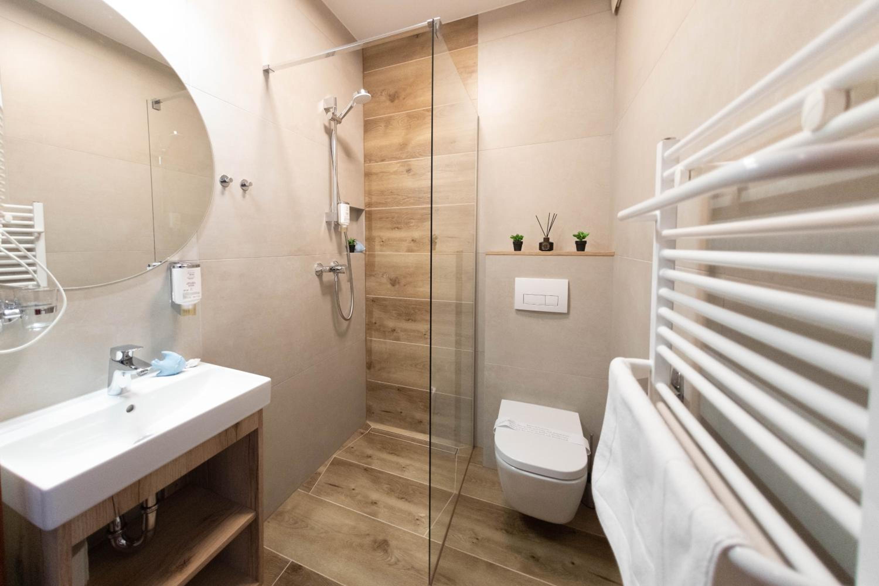 Triple Room - Photo 2