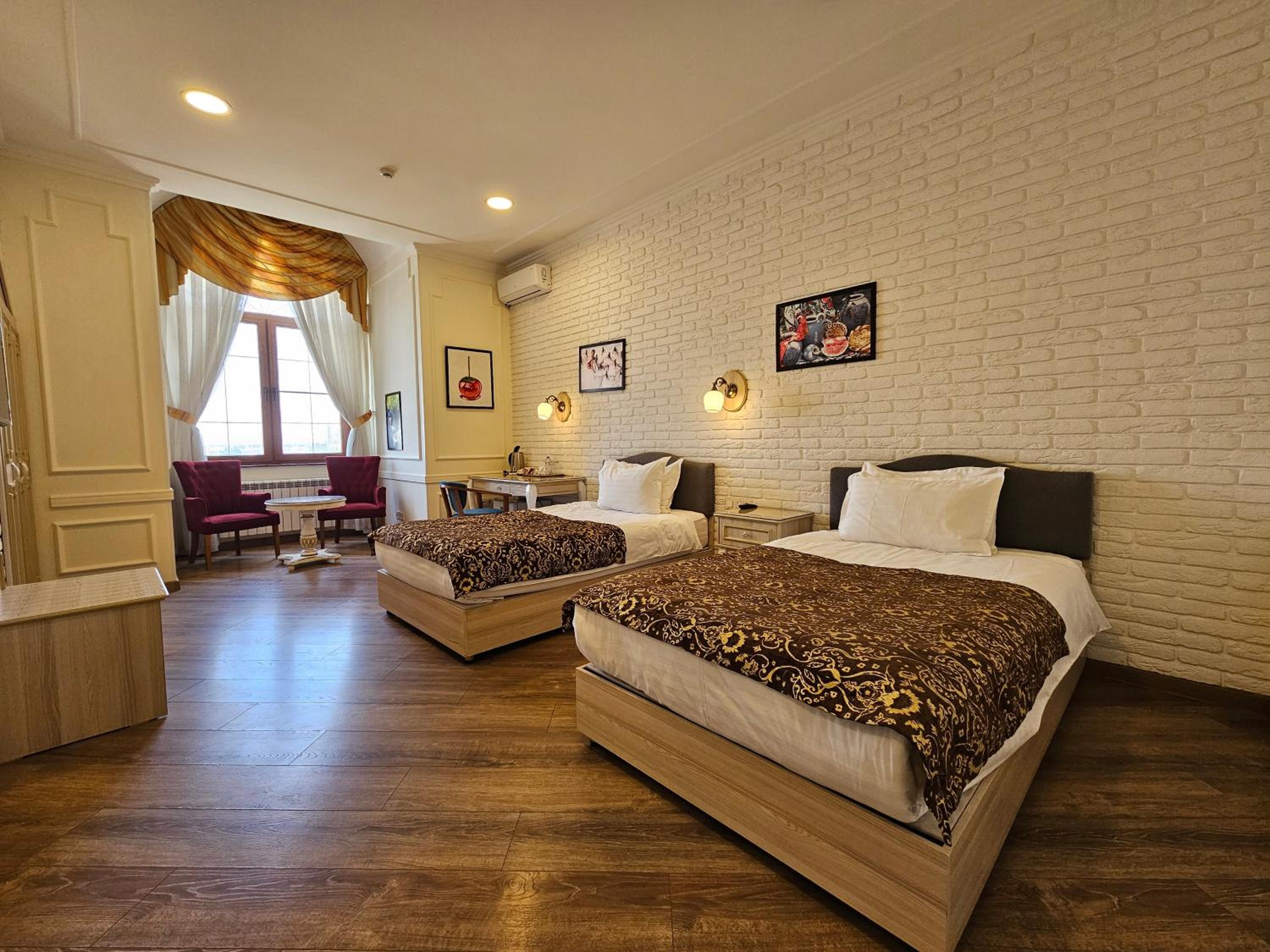Superior Twin Room photo 3