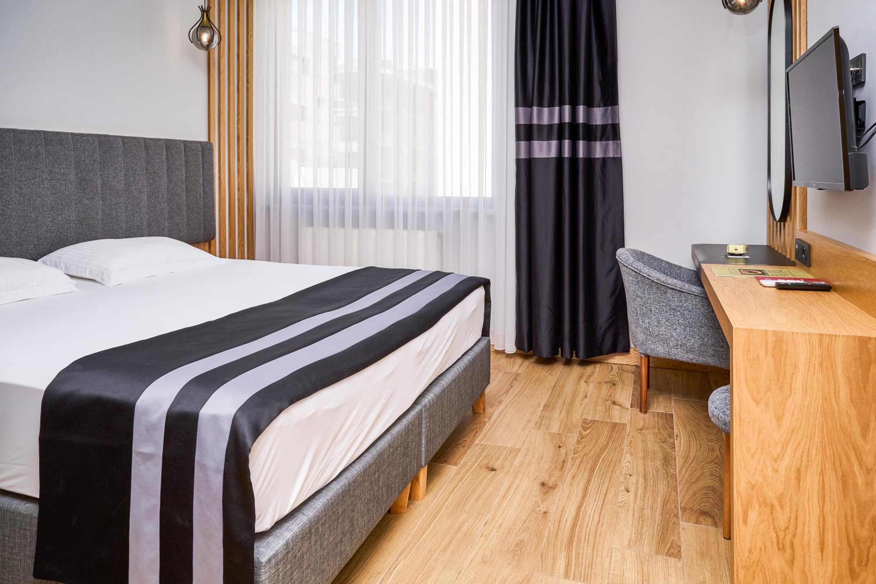 Double Room photo 2