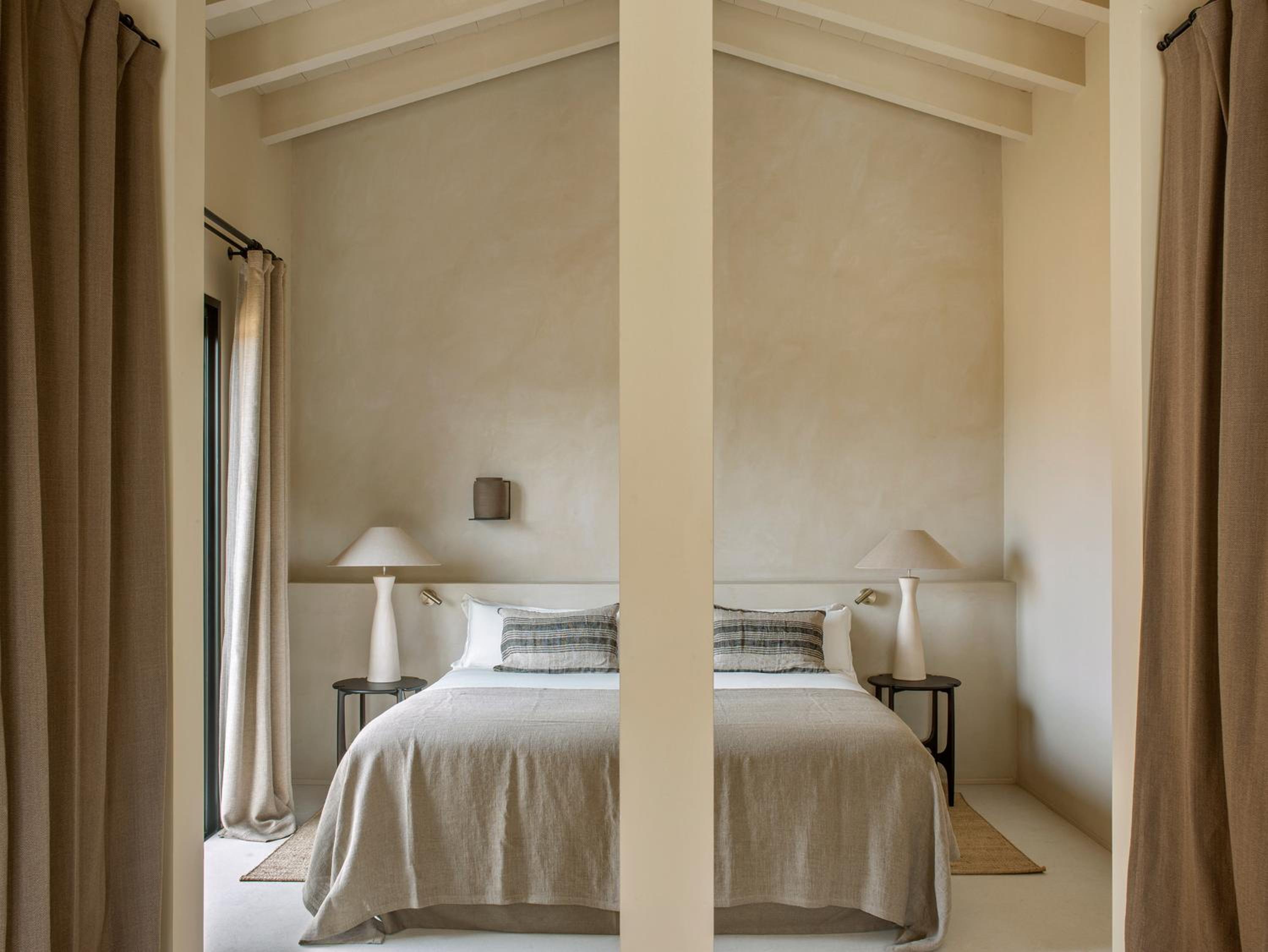 Deluxe Suite - Photo 5