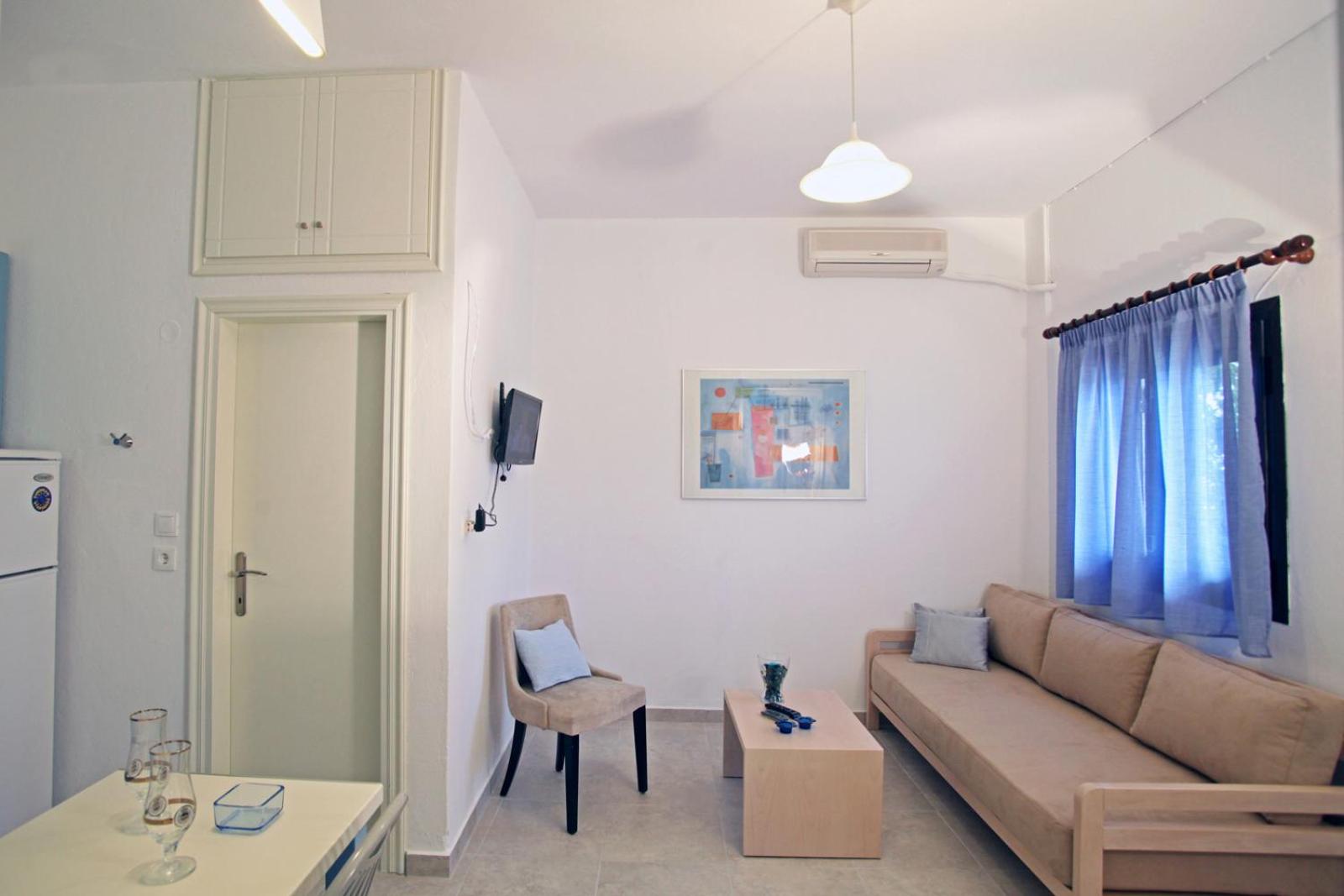 Two-Bedroom Apartment photo 2