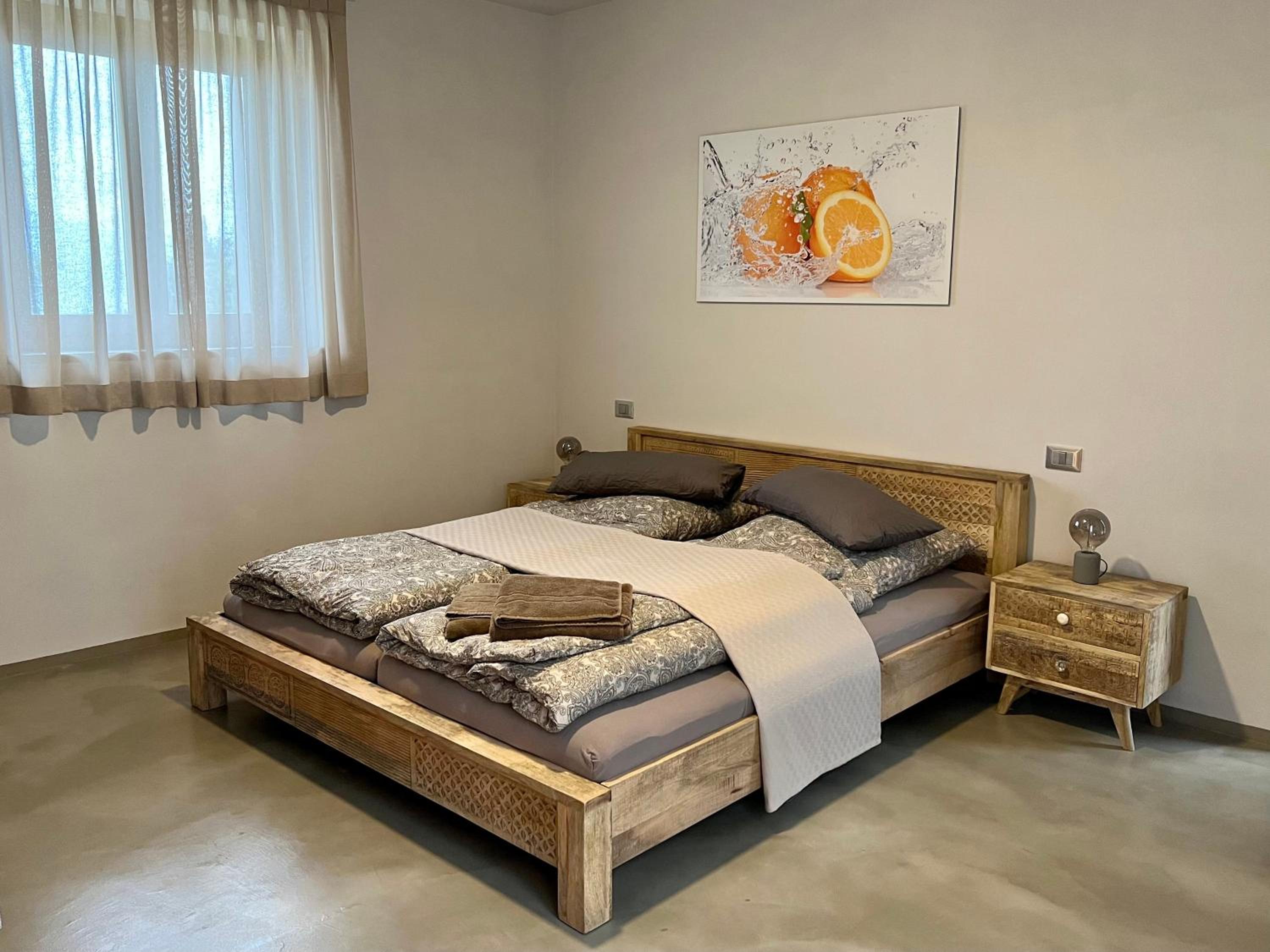 Large Double Room photo 2